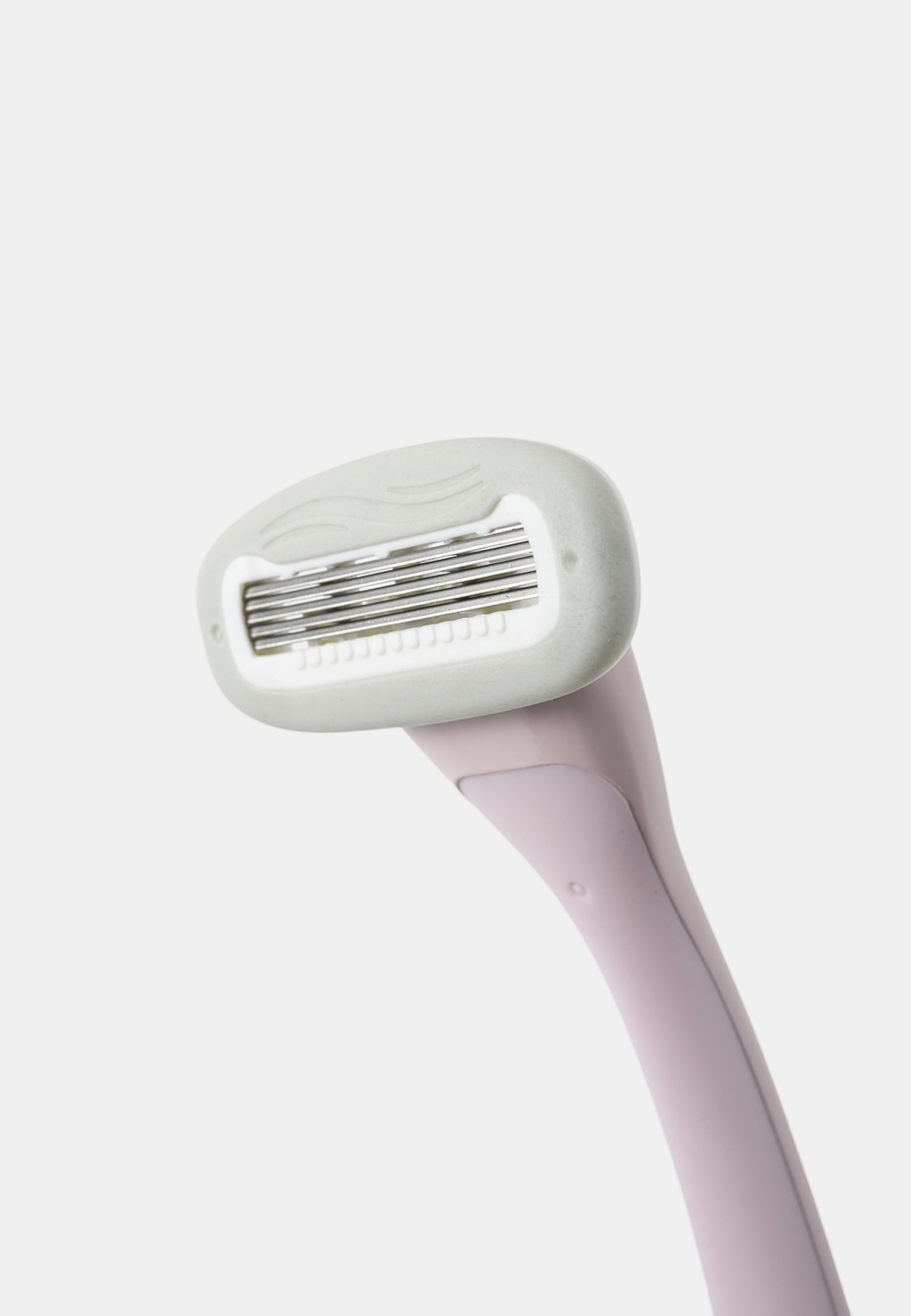 Soft Shave Razor Set, från Å BEAUTY, i färgen Lt Pink. Klicka för att öppna bilden i stort format