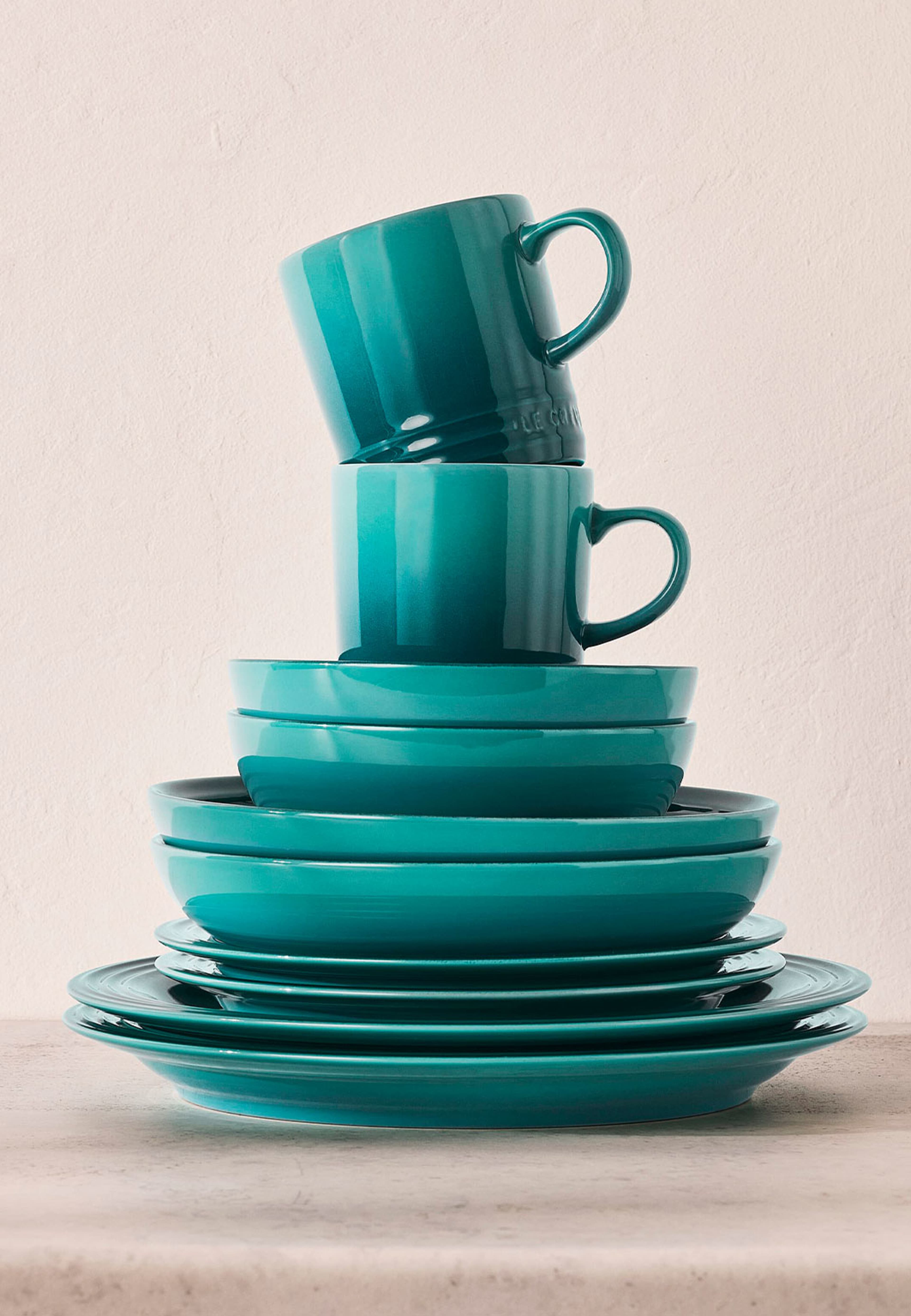 Coupe stengods frukosttallrik 22cm Bleu Riviera, från Le Creuset, i färgen Bleu Riviera. Klicka för att öppna bilden i stort format