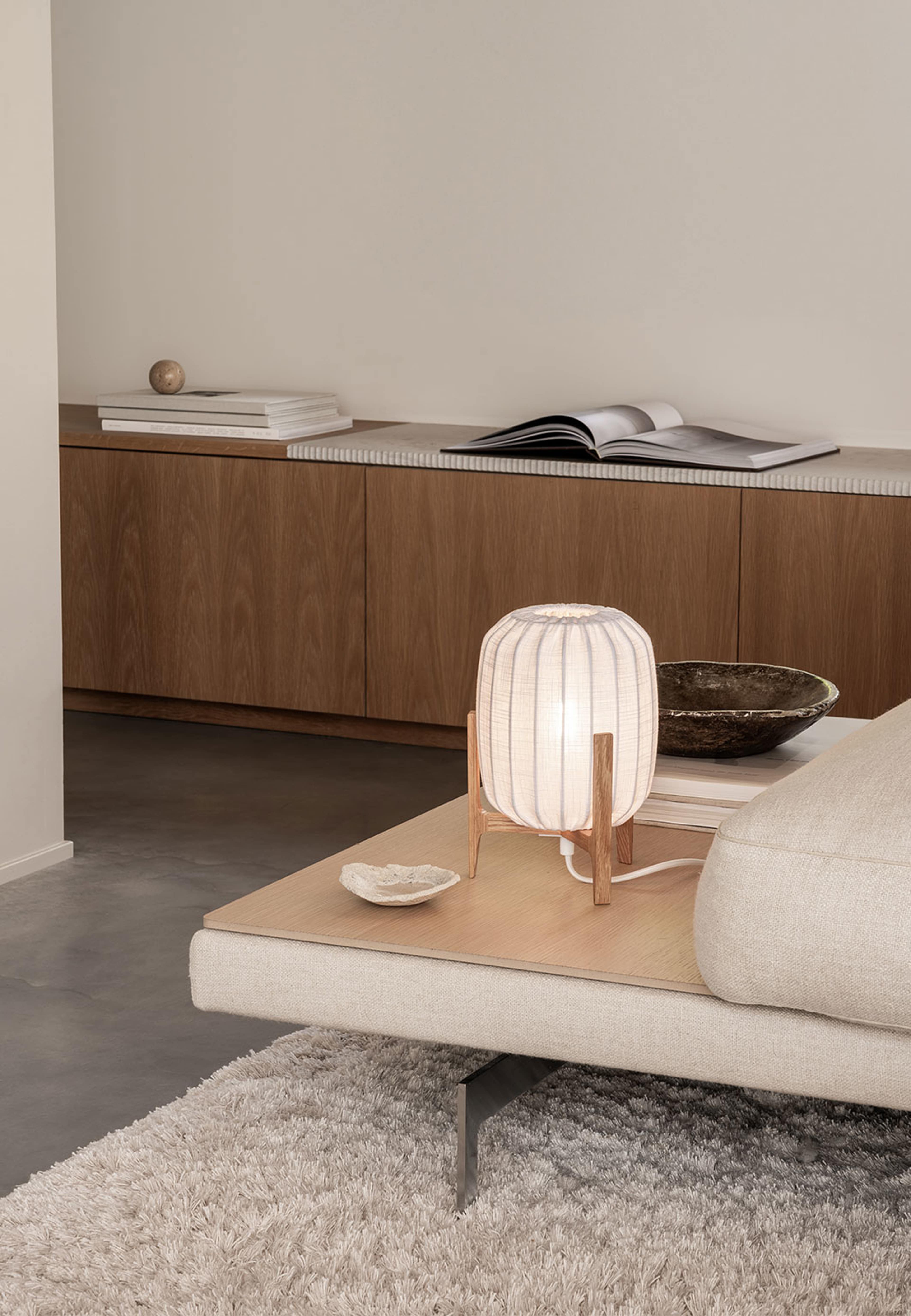 Prisma Mini Oak / White, från Watt&Veke, i färgen Oak/ White. Klicka för att öppna bilden i stort format