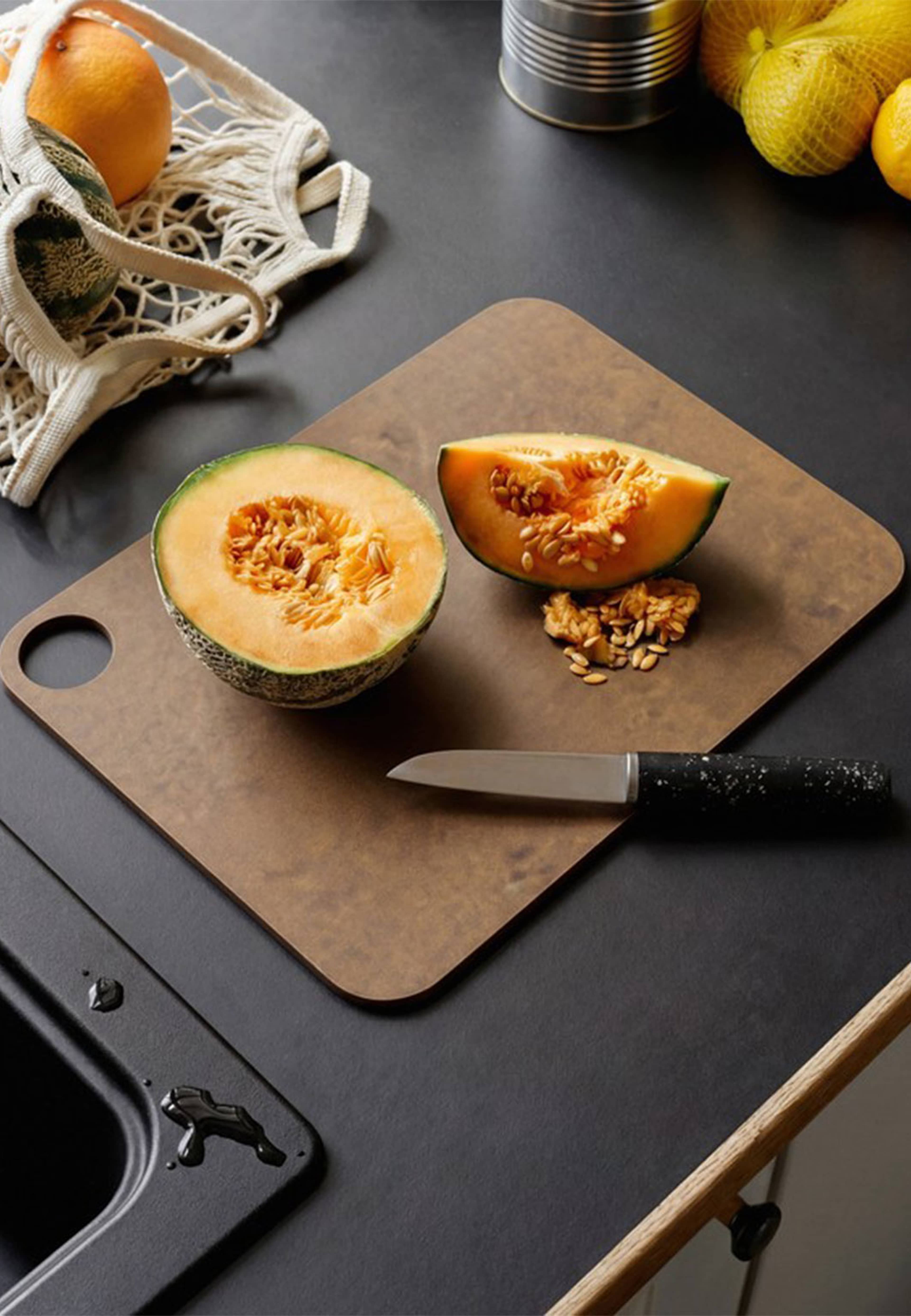 CUT-IT skärbräda W 31 cm brown, från Rig-tig, i färgen Brown. Klicka för att öppna bilden i stort format