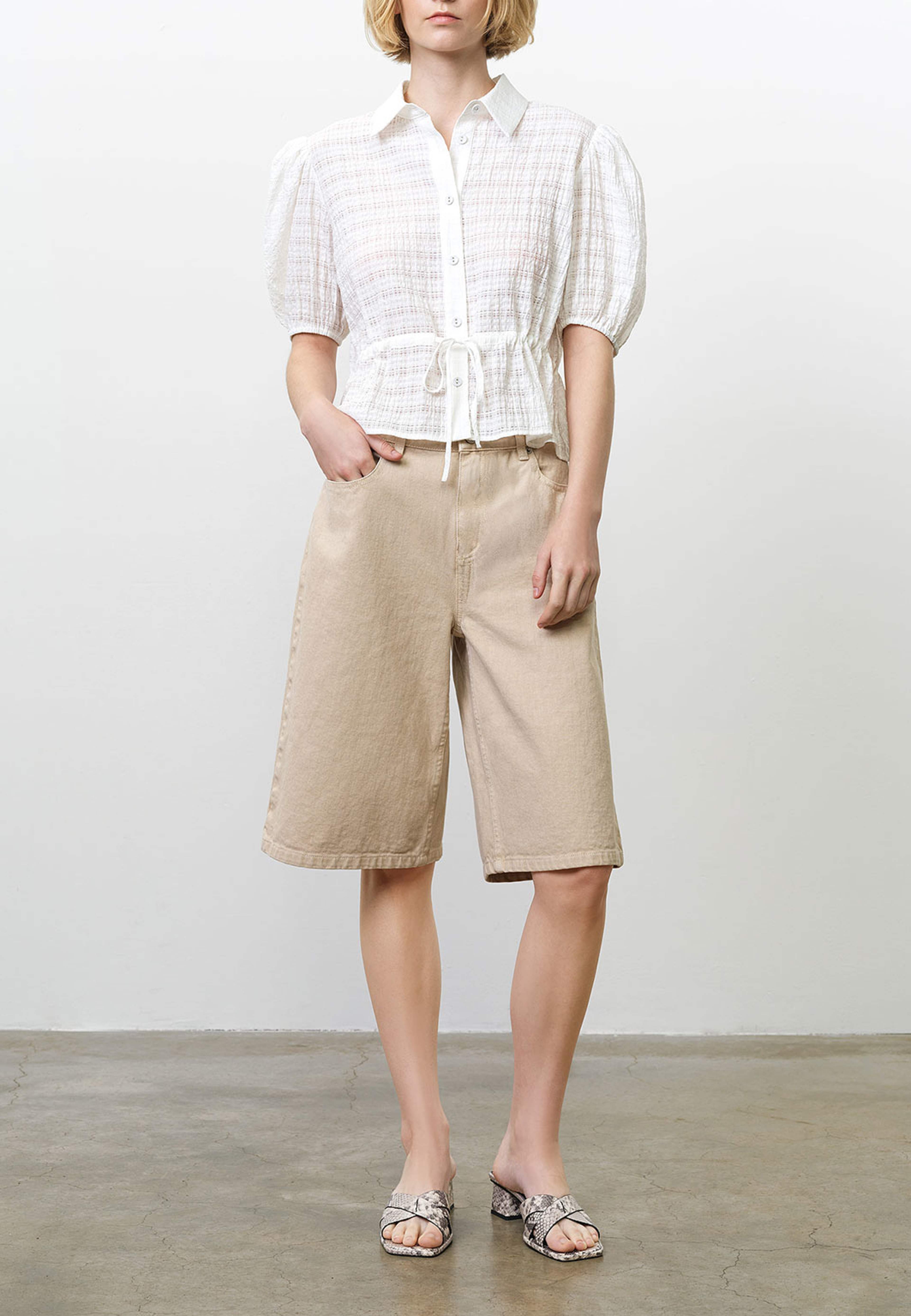 Shanaya Seersucker Drawstring Shirt, från French Connection, i färgen Summer White. Klicka för att öppna bilden i stort format