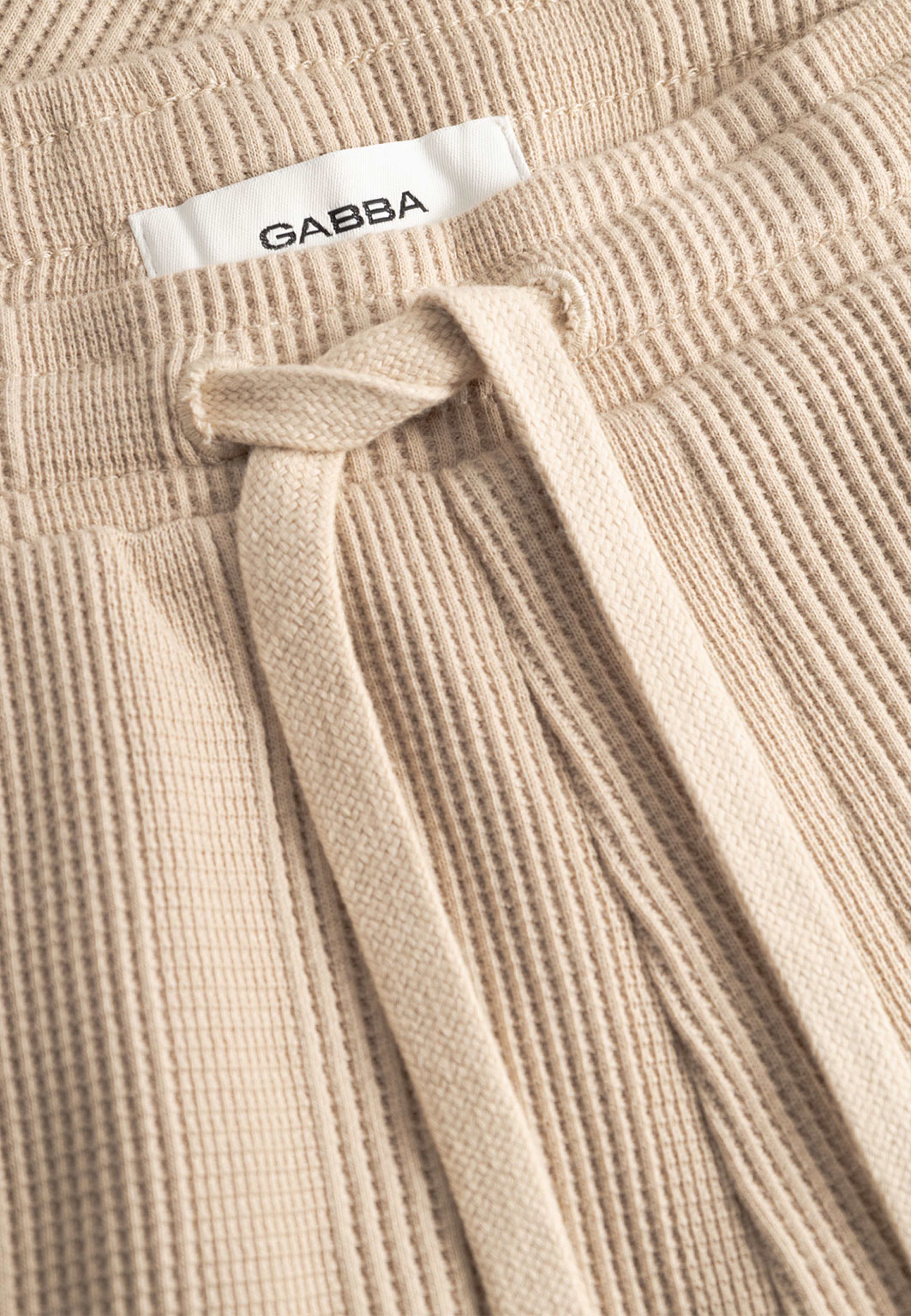 Tommi Wup Shorts, från GABBA, i färgen Humus. Klicka för att öppna bilden i stort format