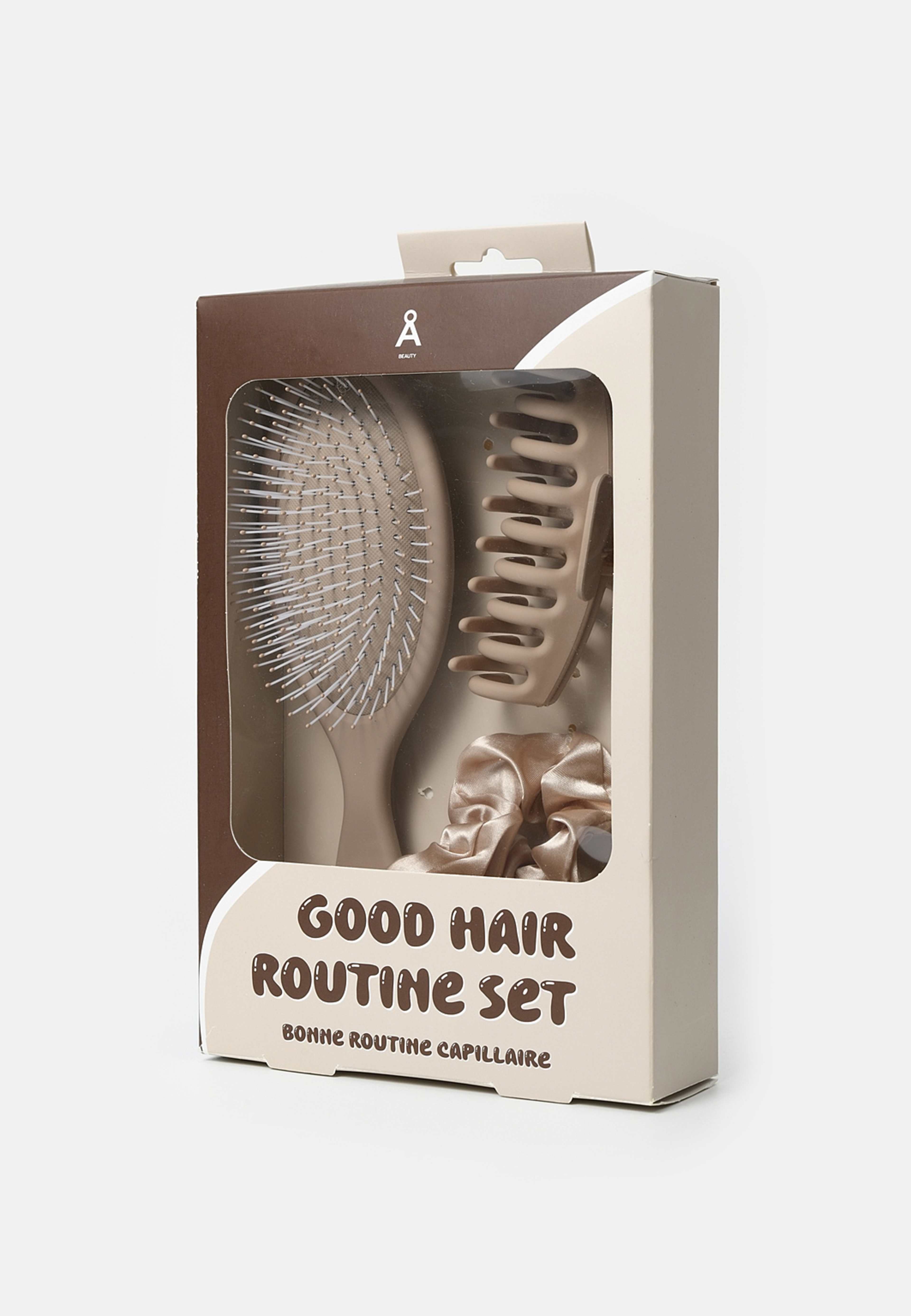 Good Hair Routine Set, från Å BEAUTY, i färgen Nougat. Klicka för att öppna bilden i stort format