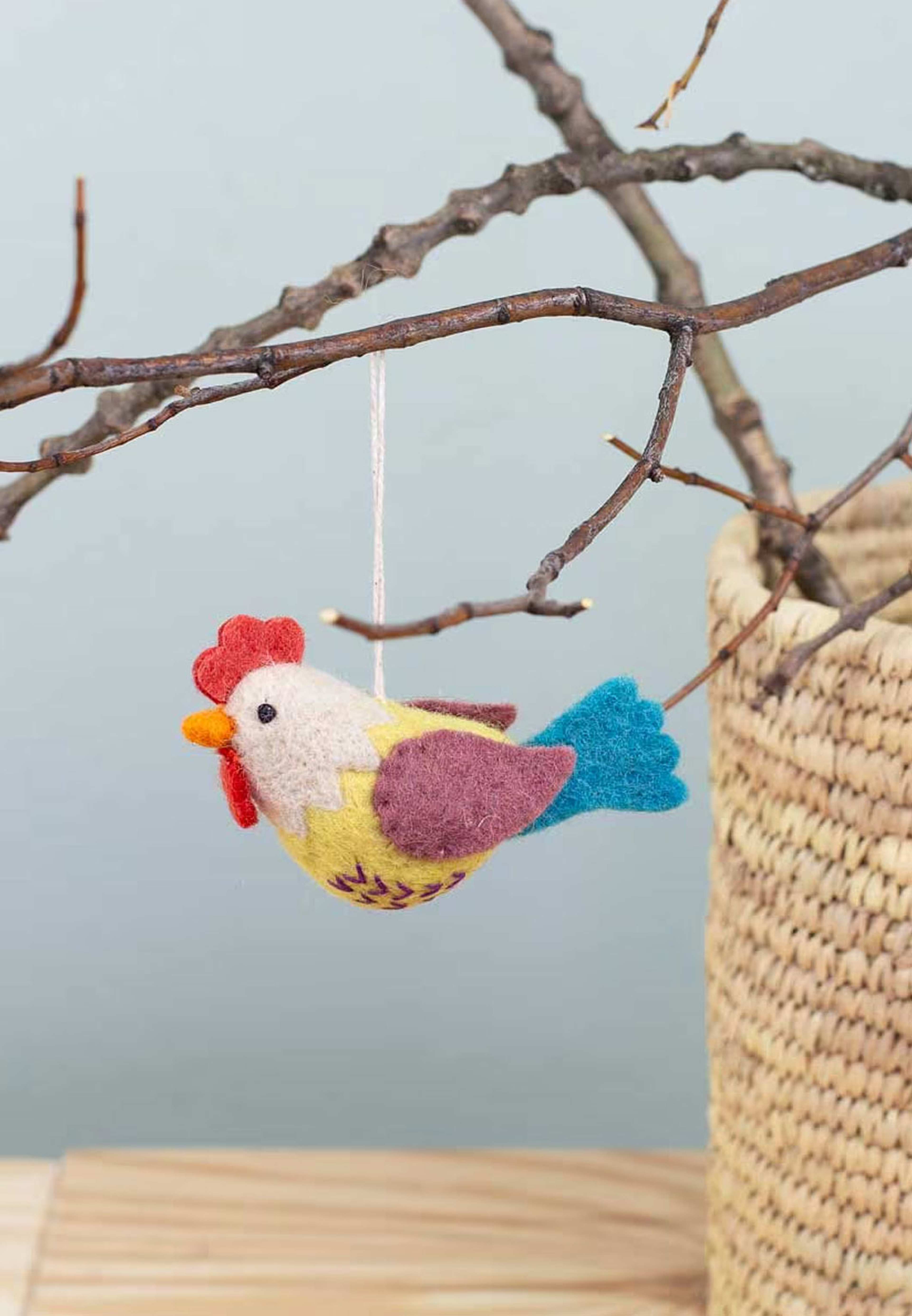 Hedda påskhänge, från A World of Craft, i färgen Multi. Klicka för att öppna bilden i stort format