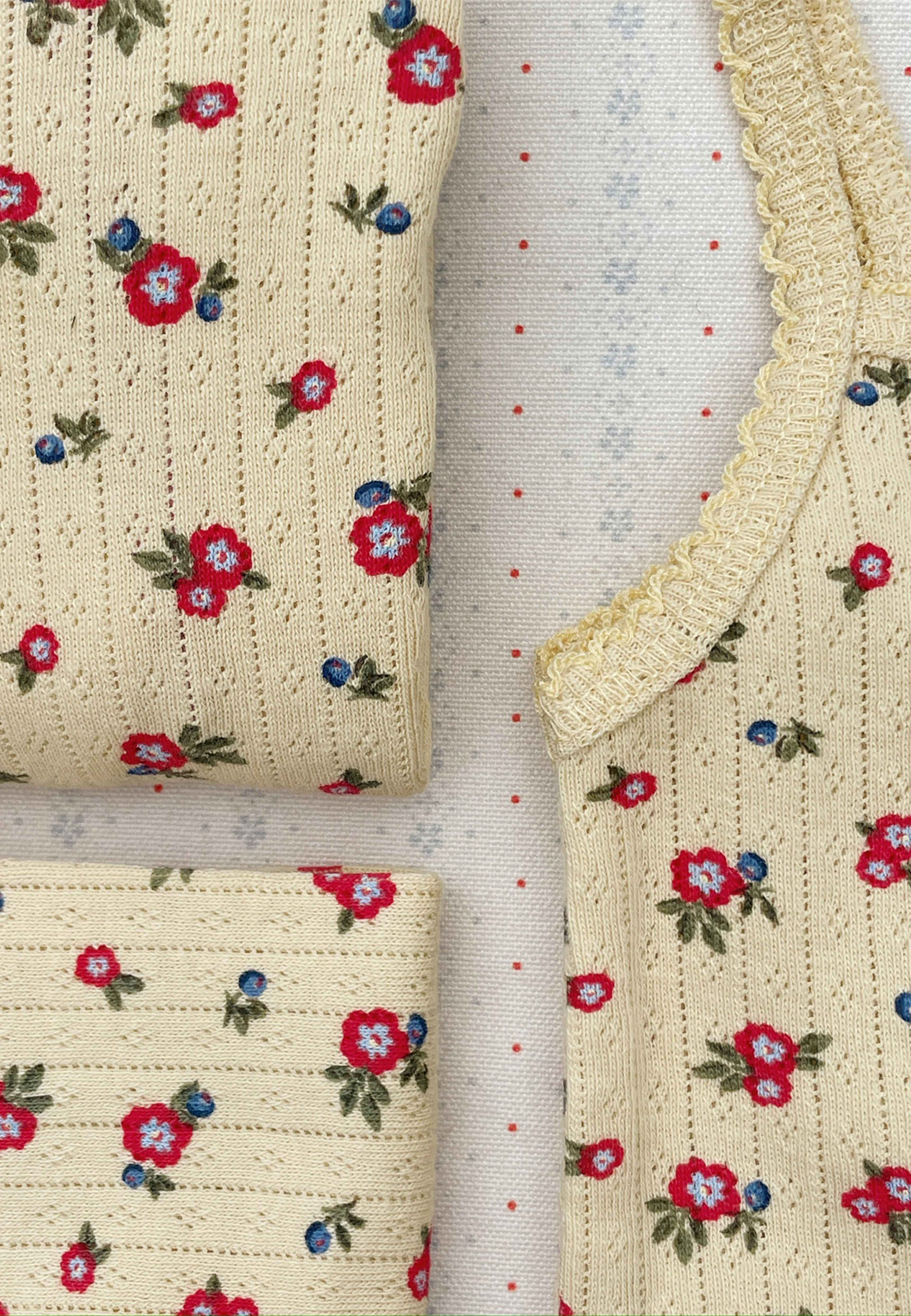 Minnie Ss Body Gots, från Konges Sløjd, i färgen Carmona. Klicka för att öppna bilden i stort format