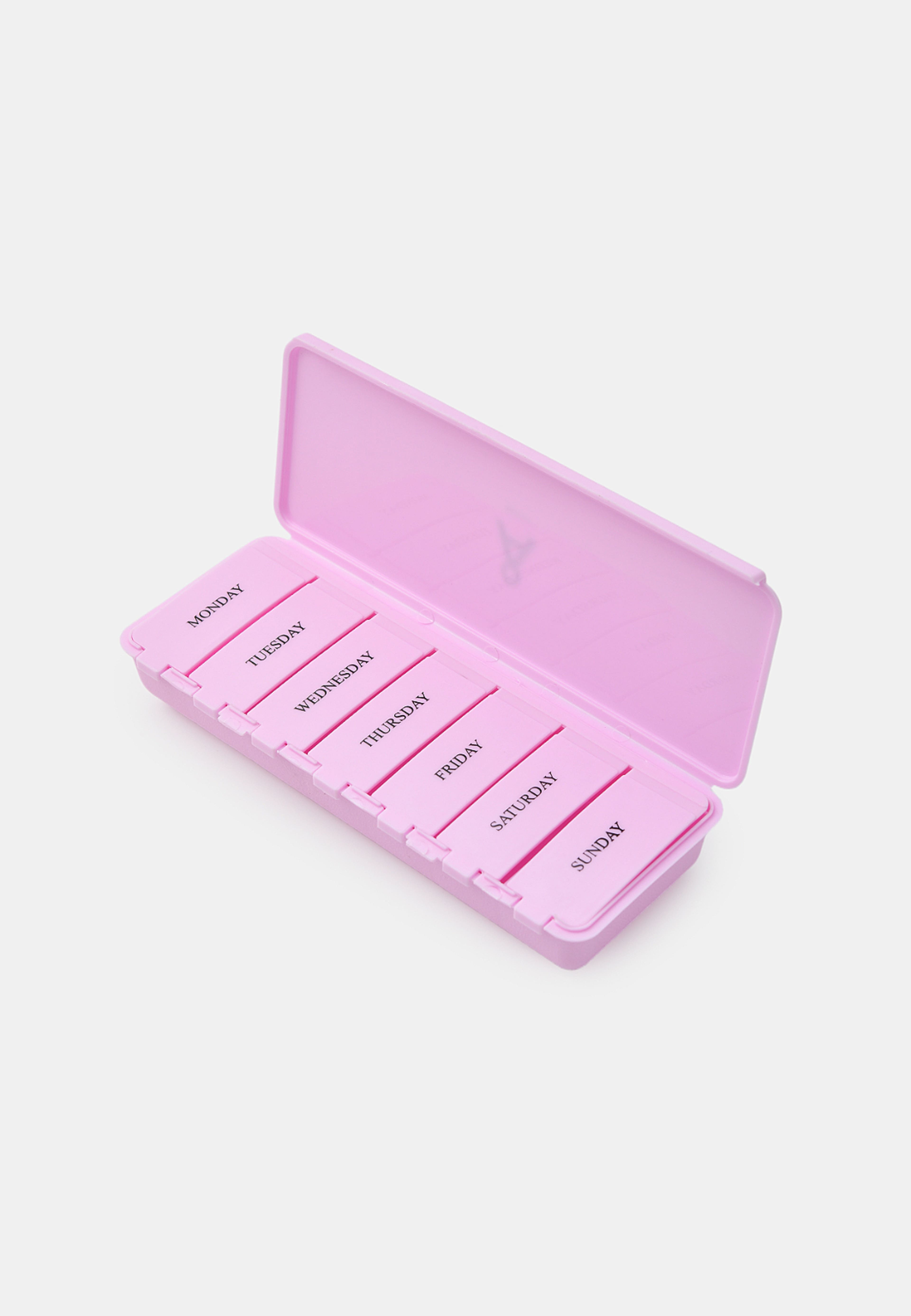 Doseringsask 7 dagar, från Å BEAUTY, i färgen Lt Pink. Klicka för att öppna bilden i stort format