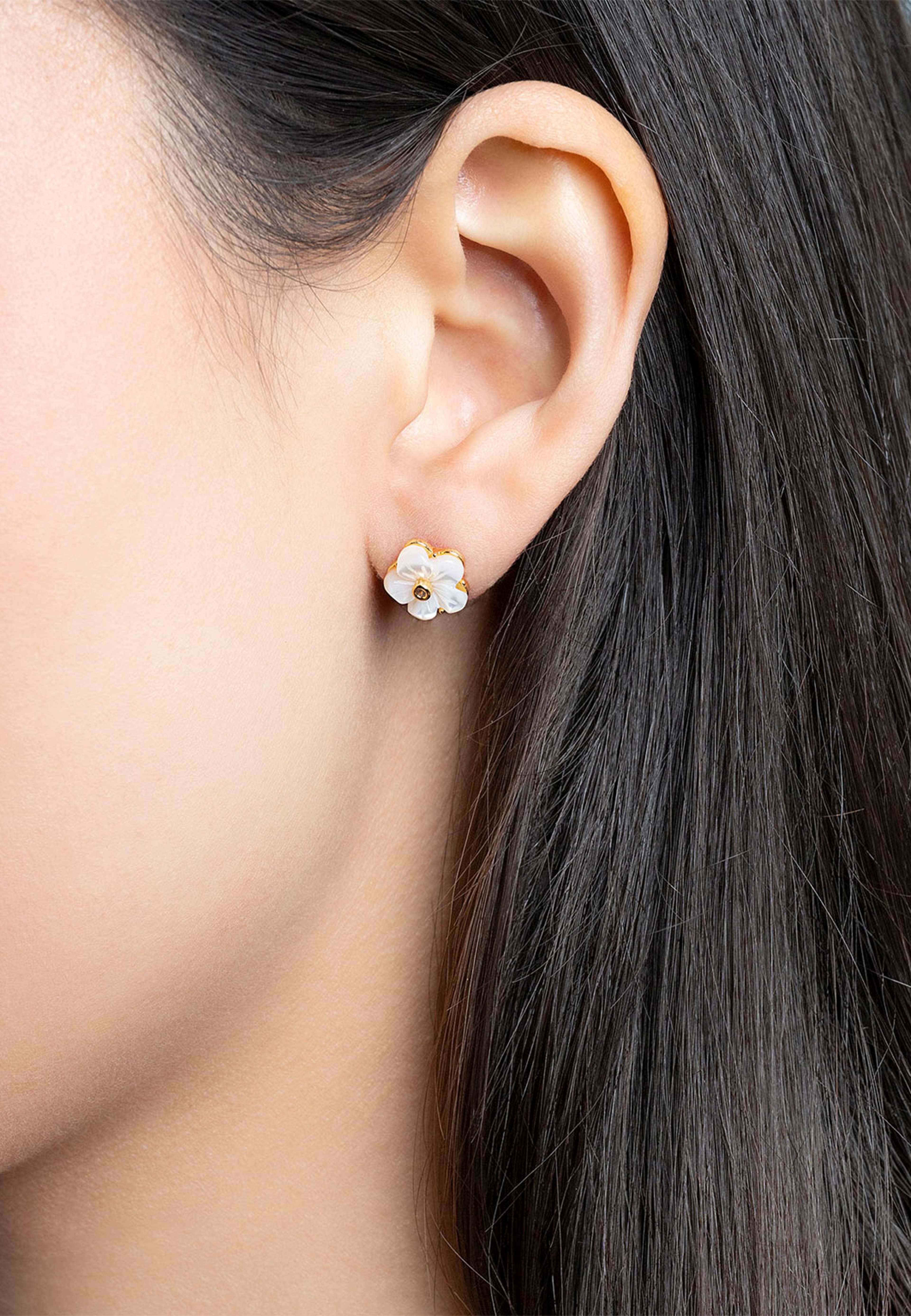 Petite Claire Earrings, från Lily and Rose, i färgen Creme Puff. Klicka för att öppna bilden i stort format