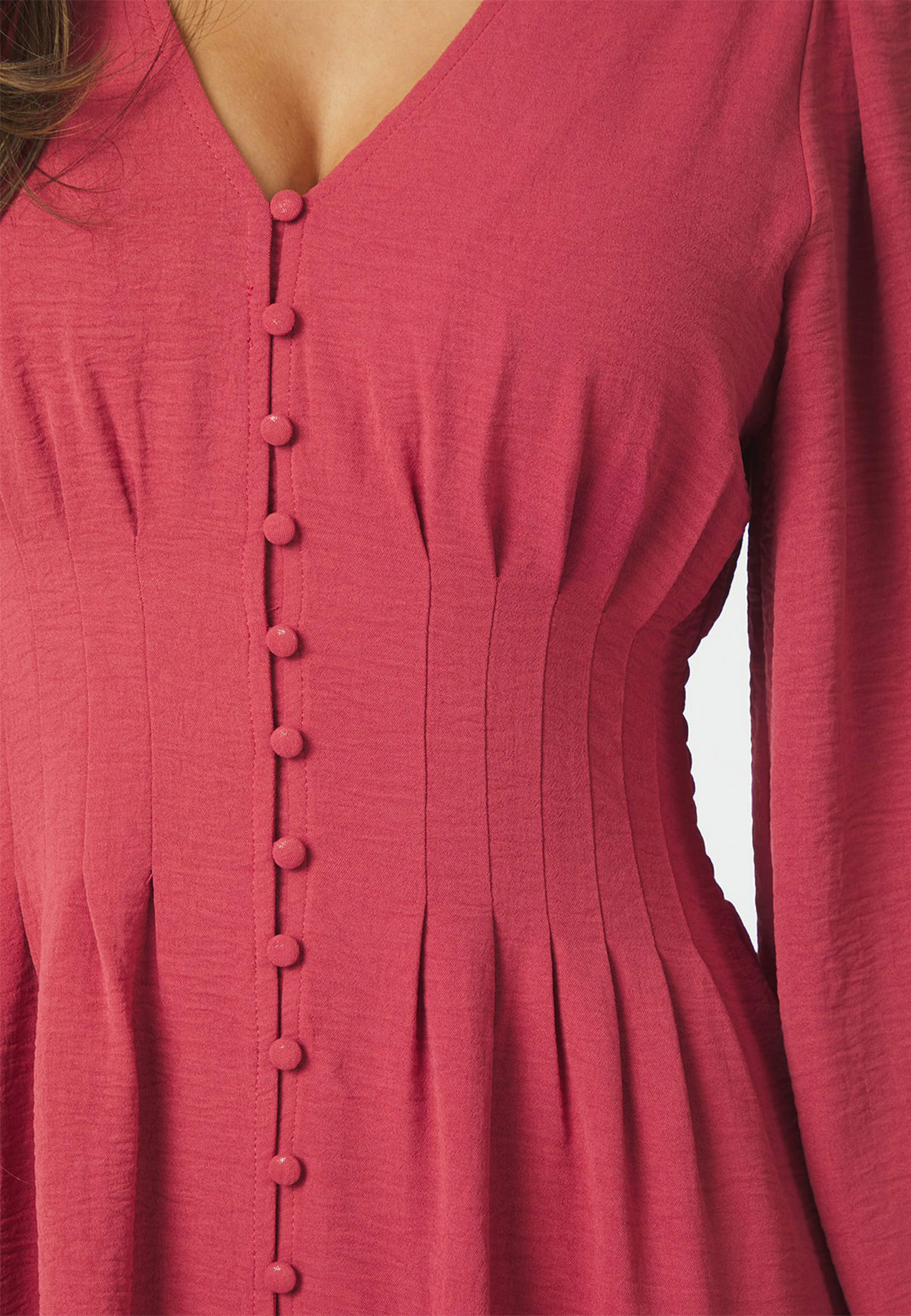 Annelie Solid Crepe Dress, från Neo Noir, i färgen Cherry Pink. Klicka för att öppna bilden i stort format