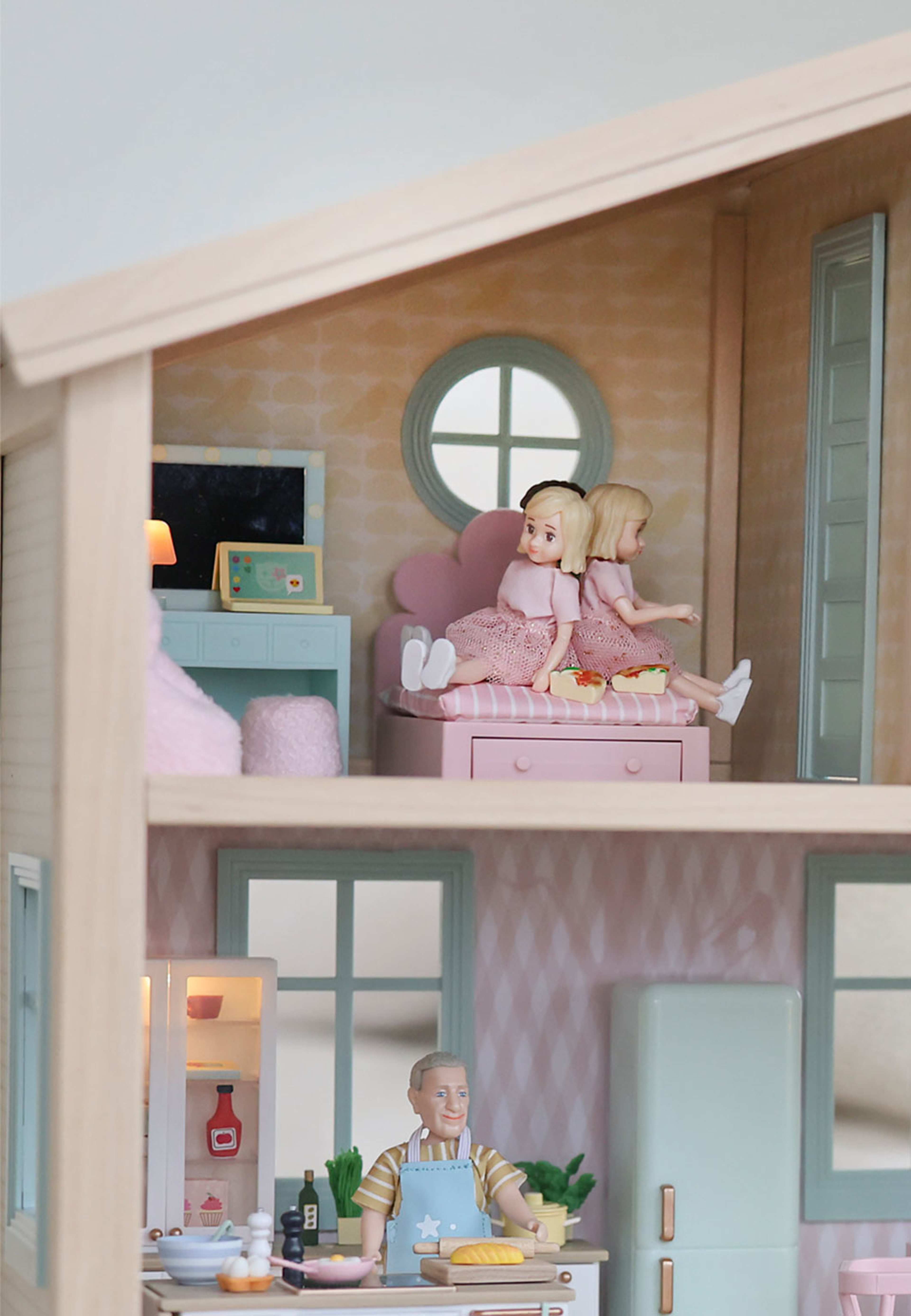 Dockhustillbehör Tonårsrum, från LUNDBY. Klicka för att öppna bilden i stort format