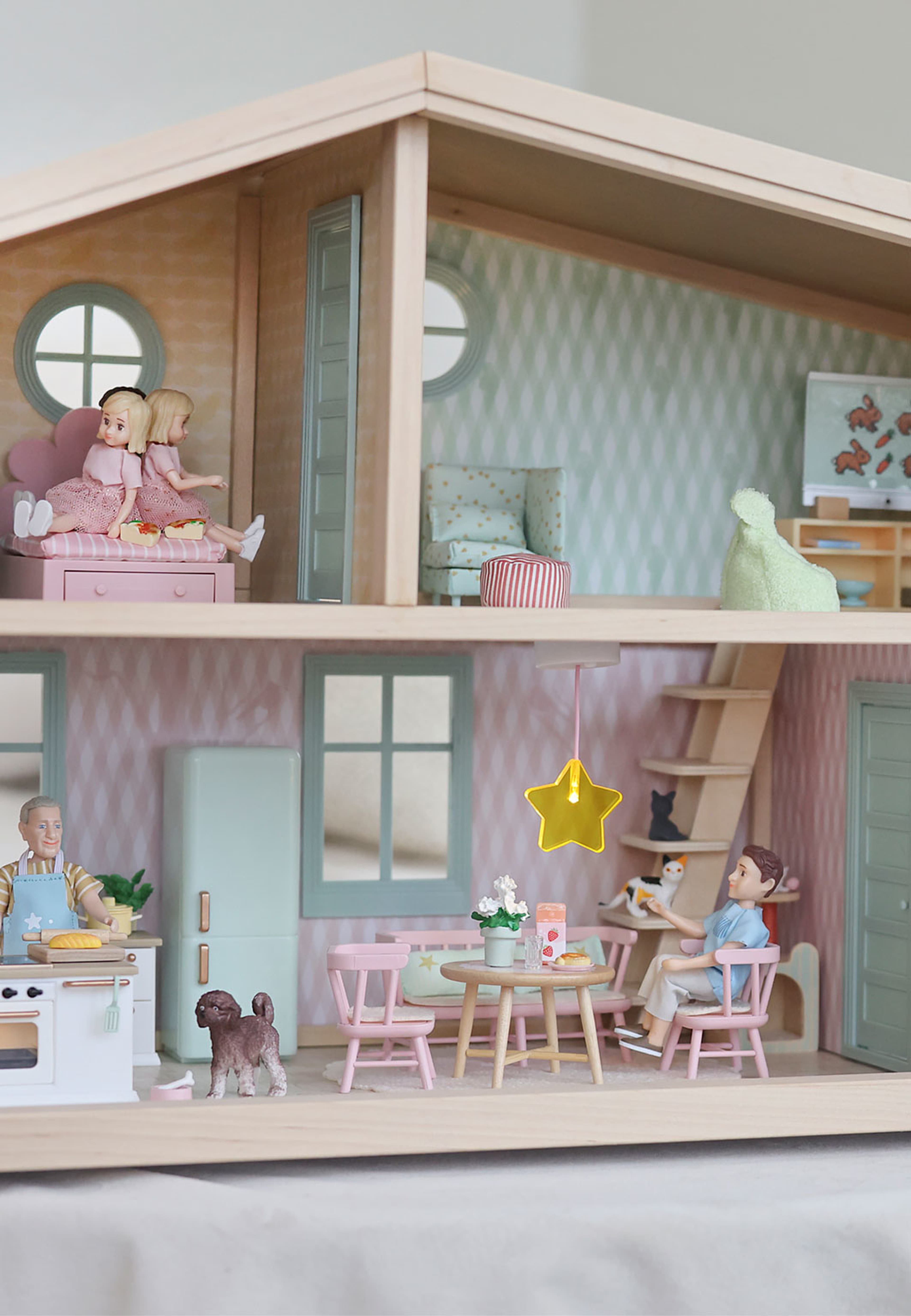Dockhus Star House, från LUNDBY. Klicka för att öppna bilden i stort format