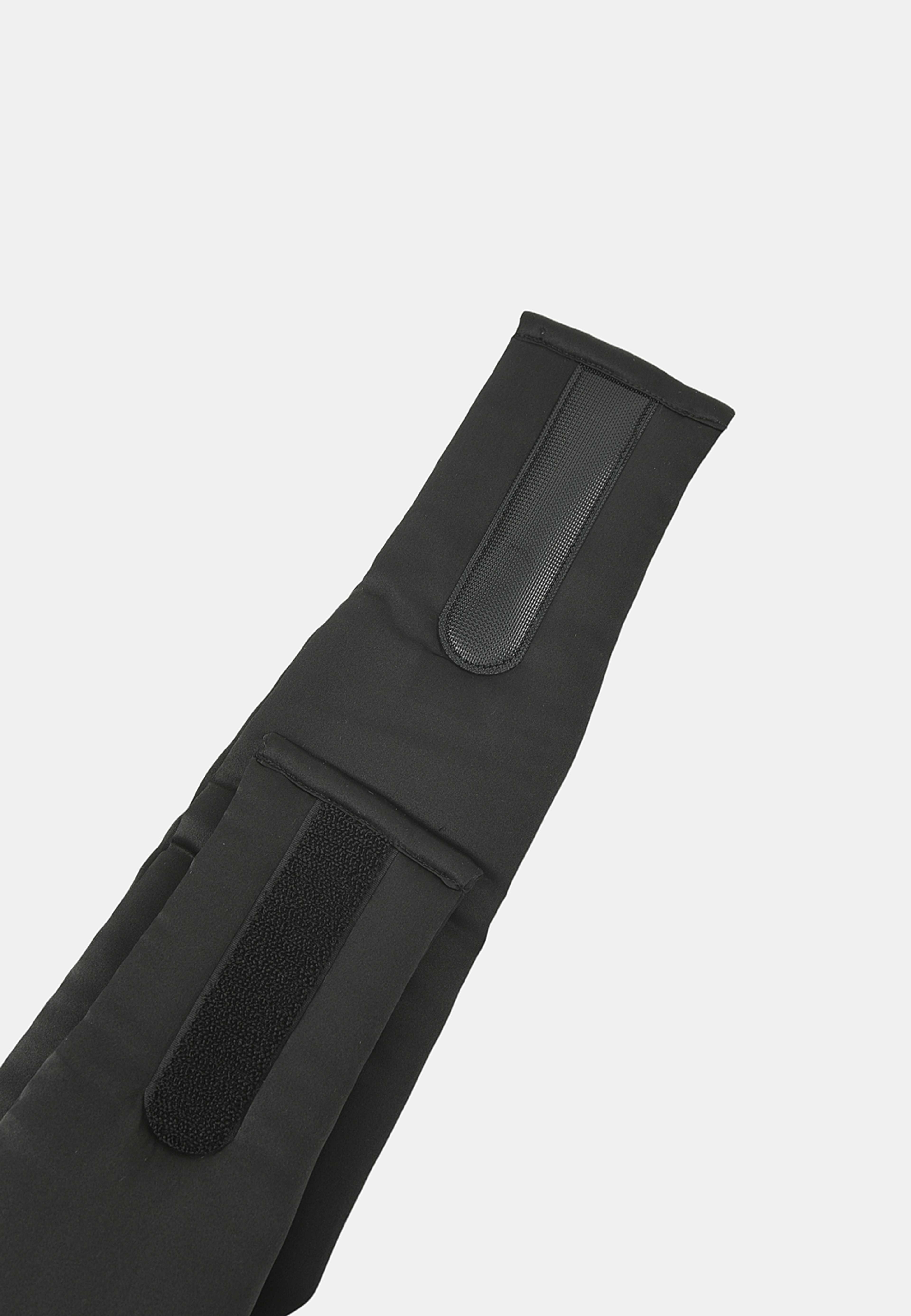 Silk Sleep Mask, från Å BEAUTY, i färgen Black. Klicka för att öppna bilden i stort format