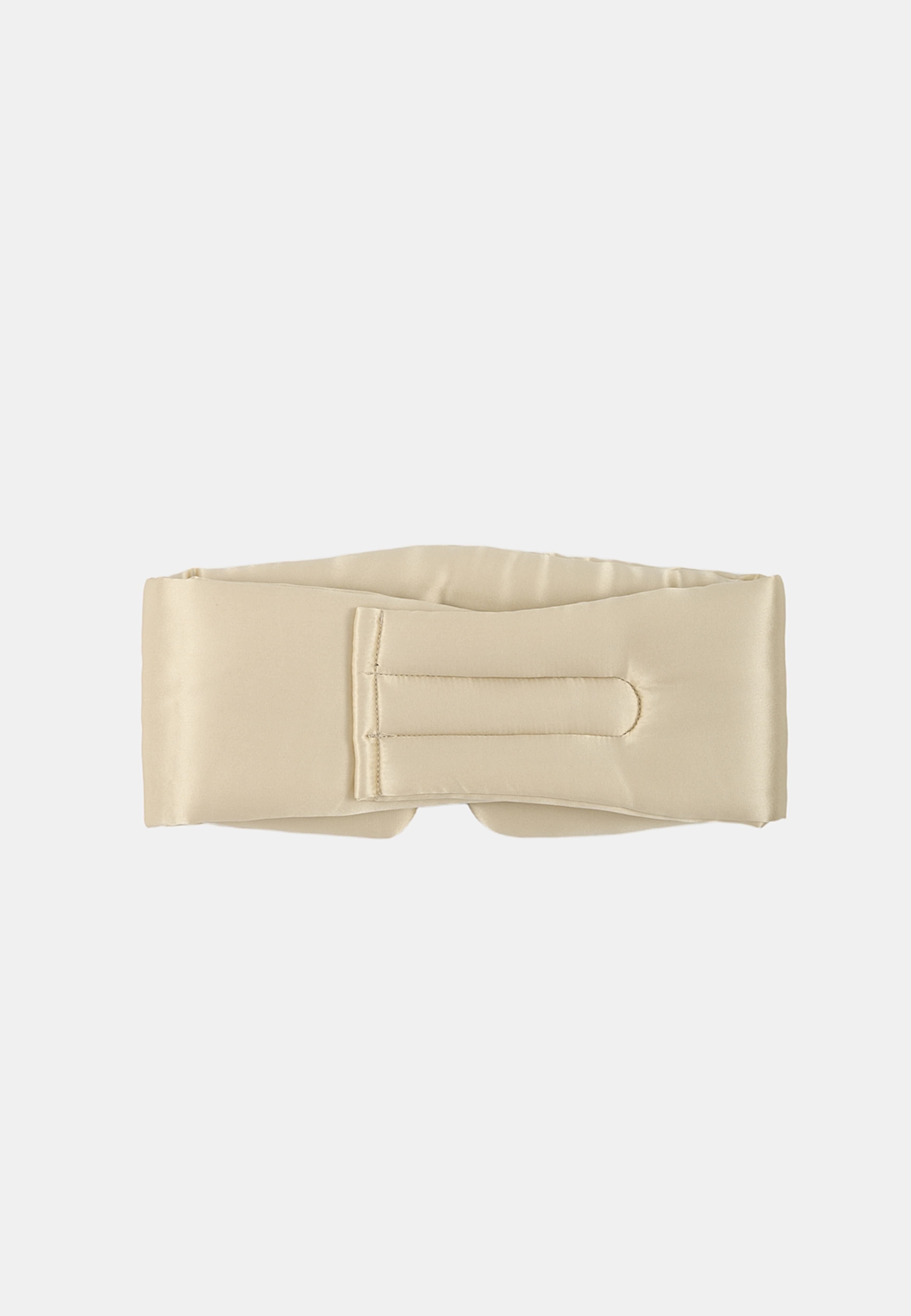 Silk Sleep Mask, från Å BEAUTY, i färgen Champagne. Klicka för att öppna bilden i stort format