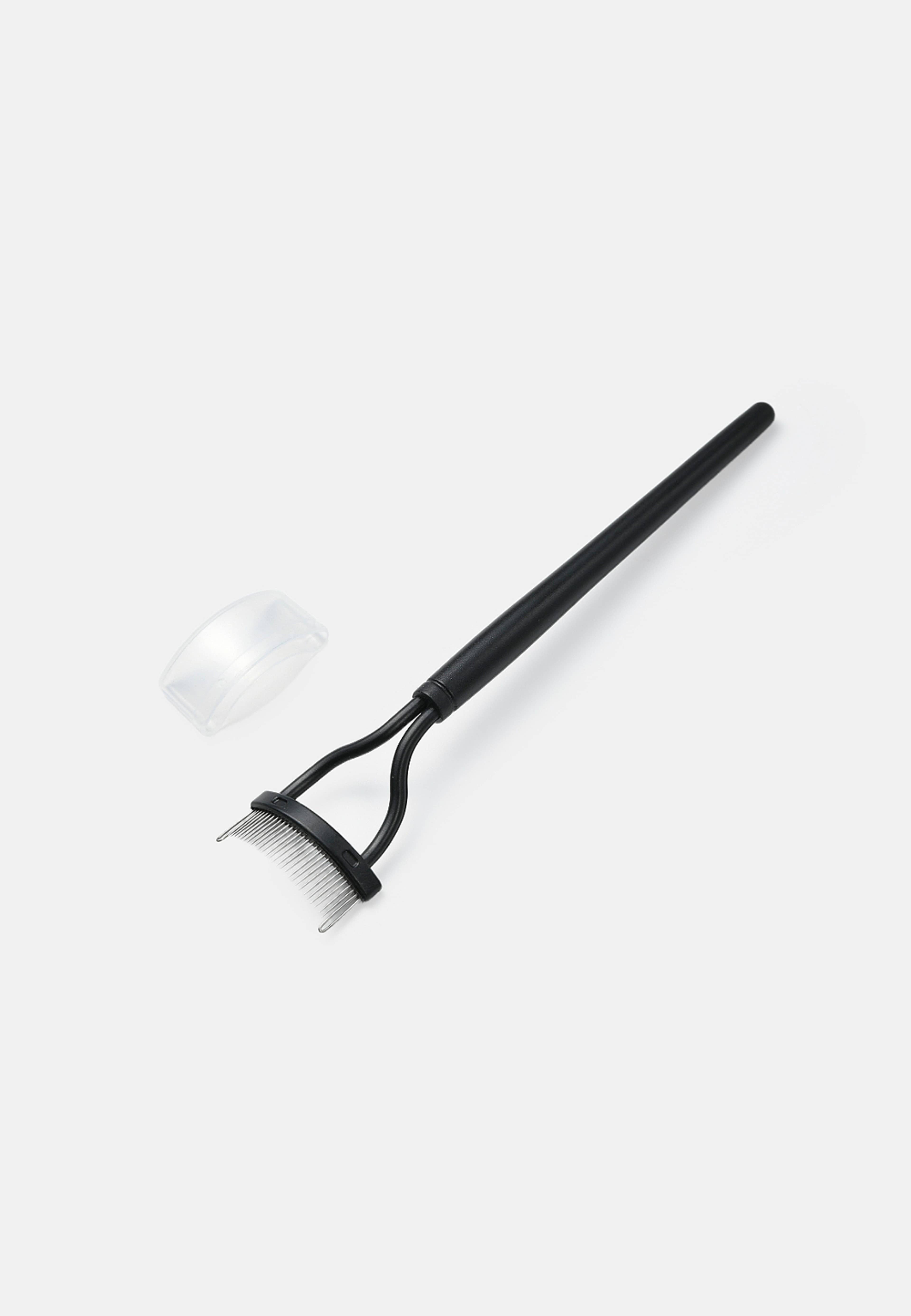 Eyelash Comb, från Å BEAUTY, i färgen Black. Klicka för att öppna bilden i stort format