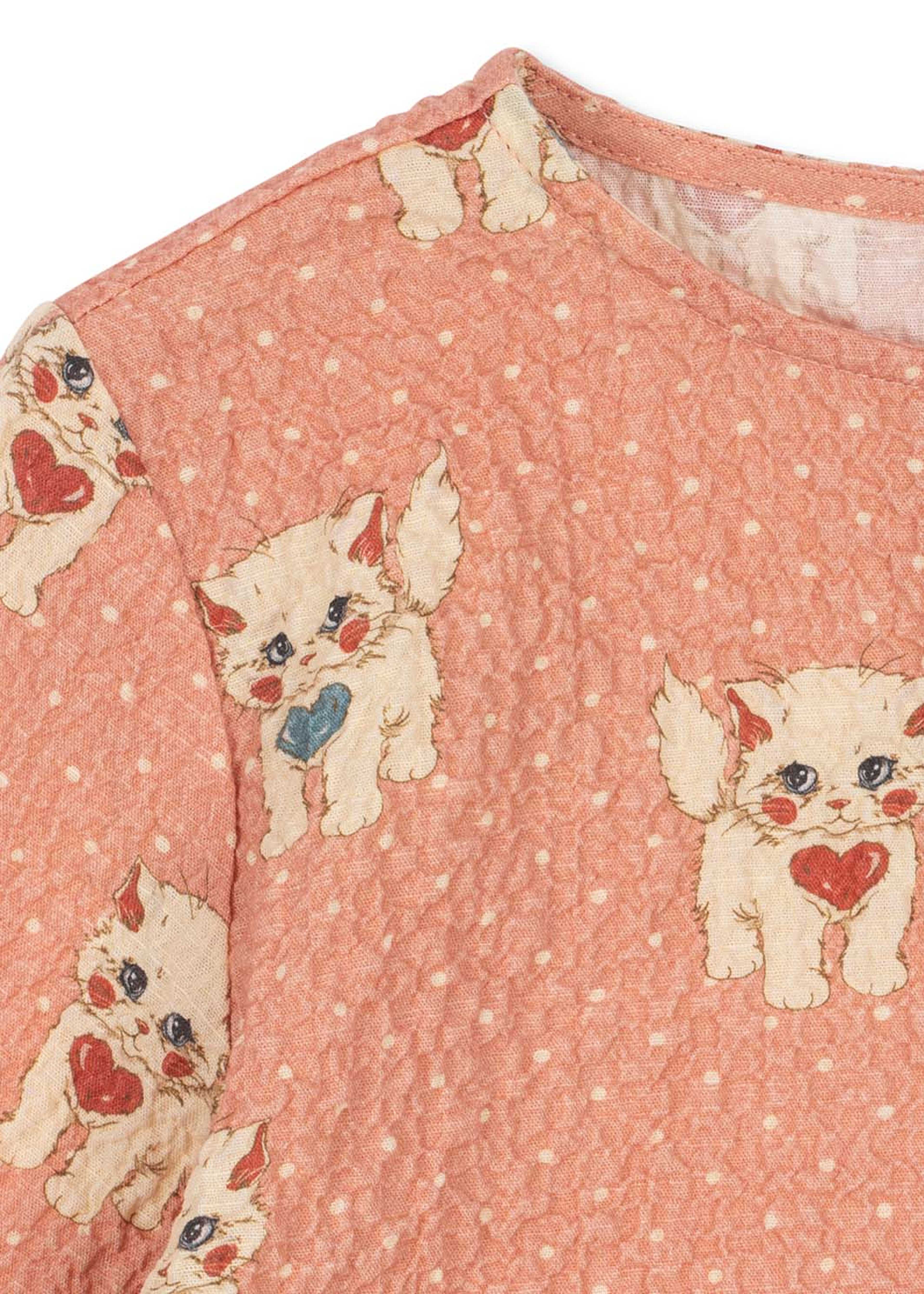 ELIN BLOUSE, från Konges Sløjd, i färgen Ciao Miao Rose. Klicka för att öppna bilden i stort format