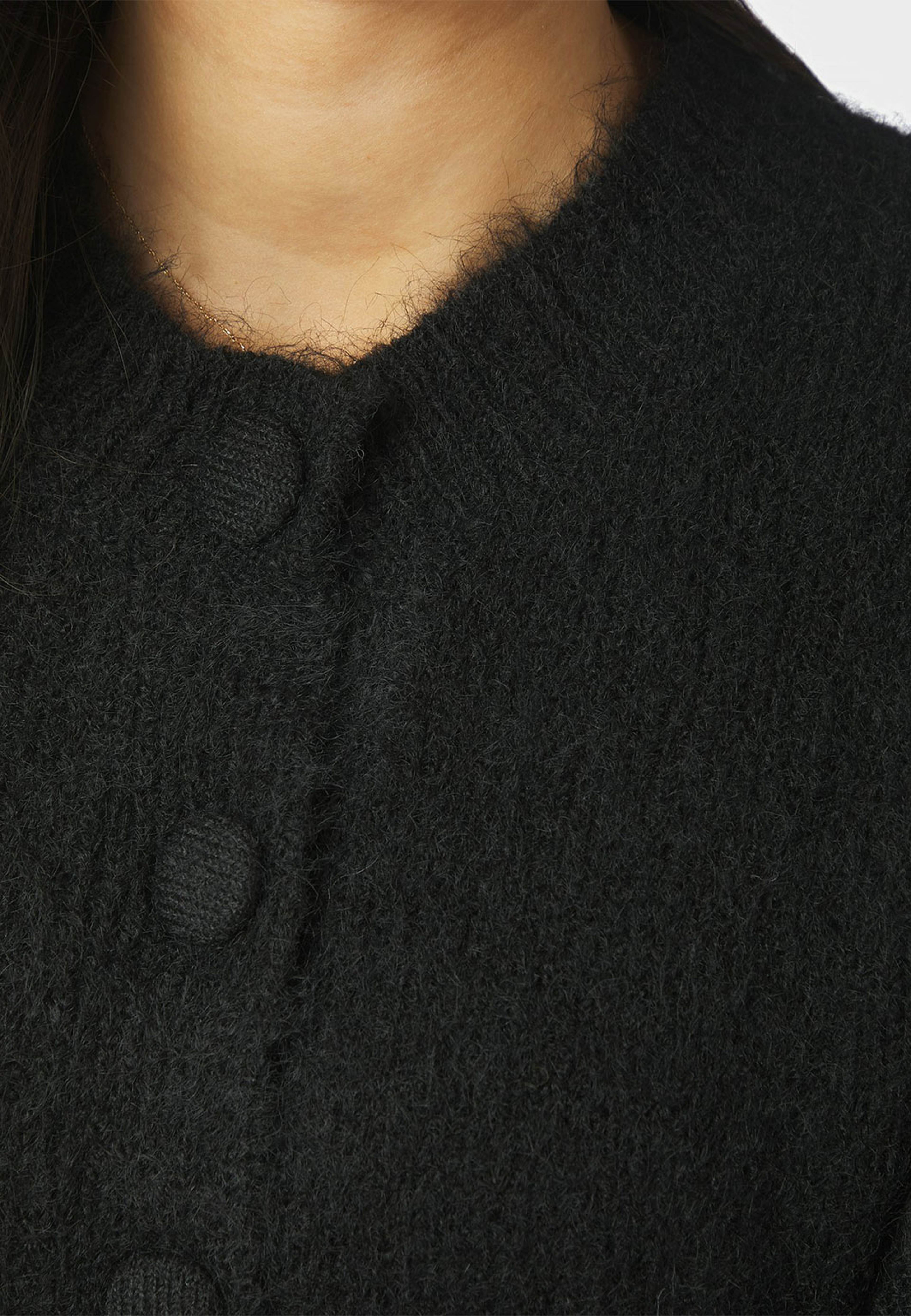 Gio Fluffy Knit Cardigan, från Neo Noir, i färgen Black. Klicka för att öppna bilden i stort format