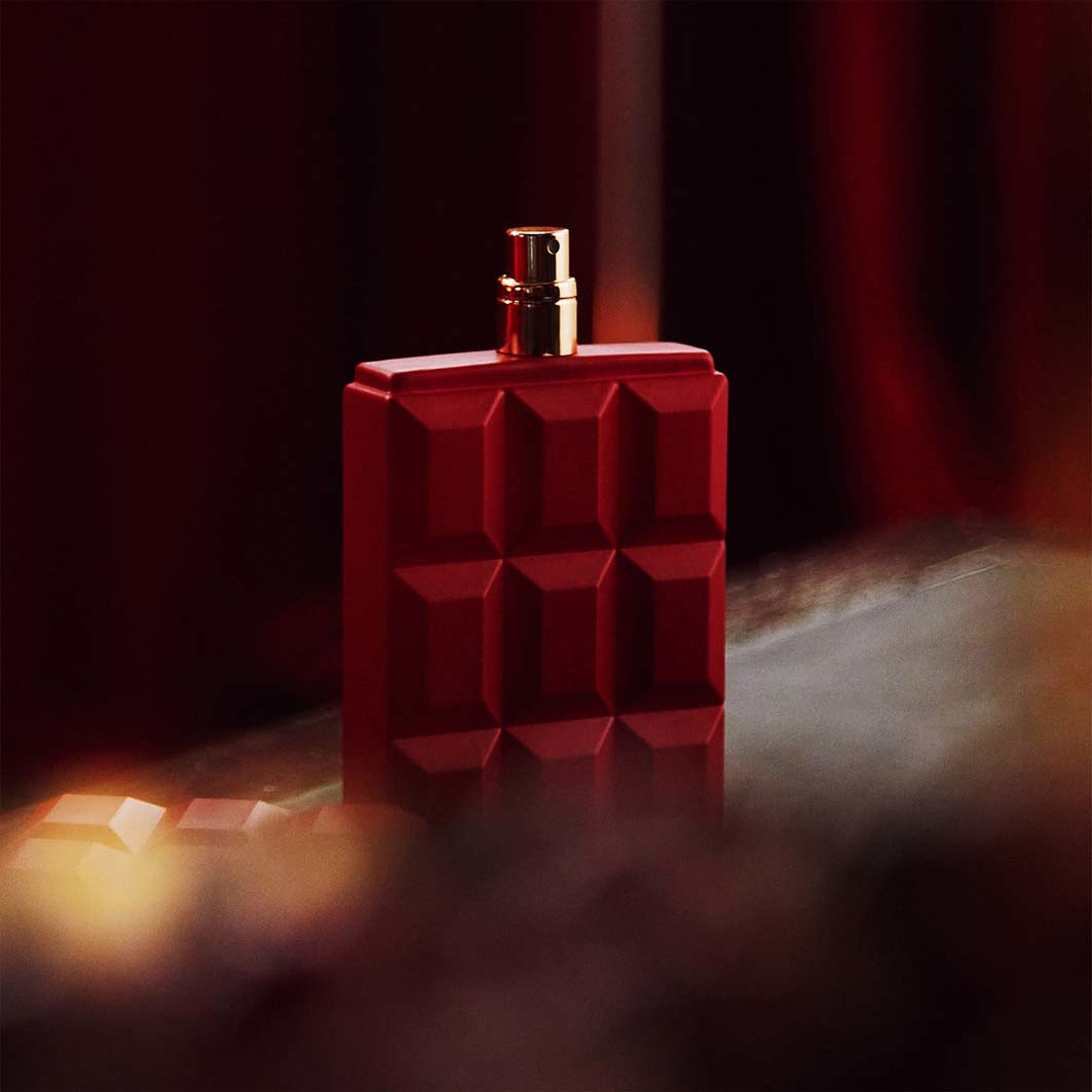 Cherry Baby EdP, från Sabrina Carpenter. Klicka för att öppna bilden i stort format