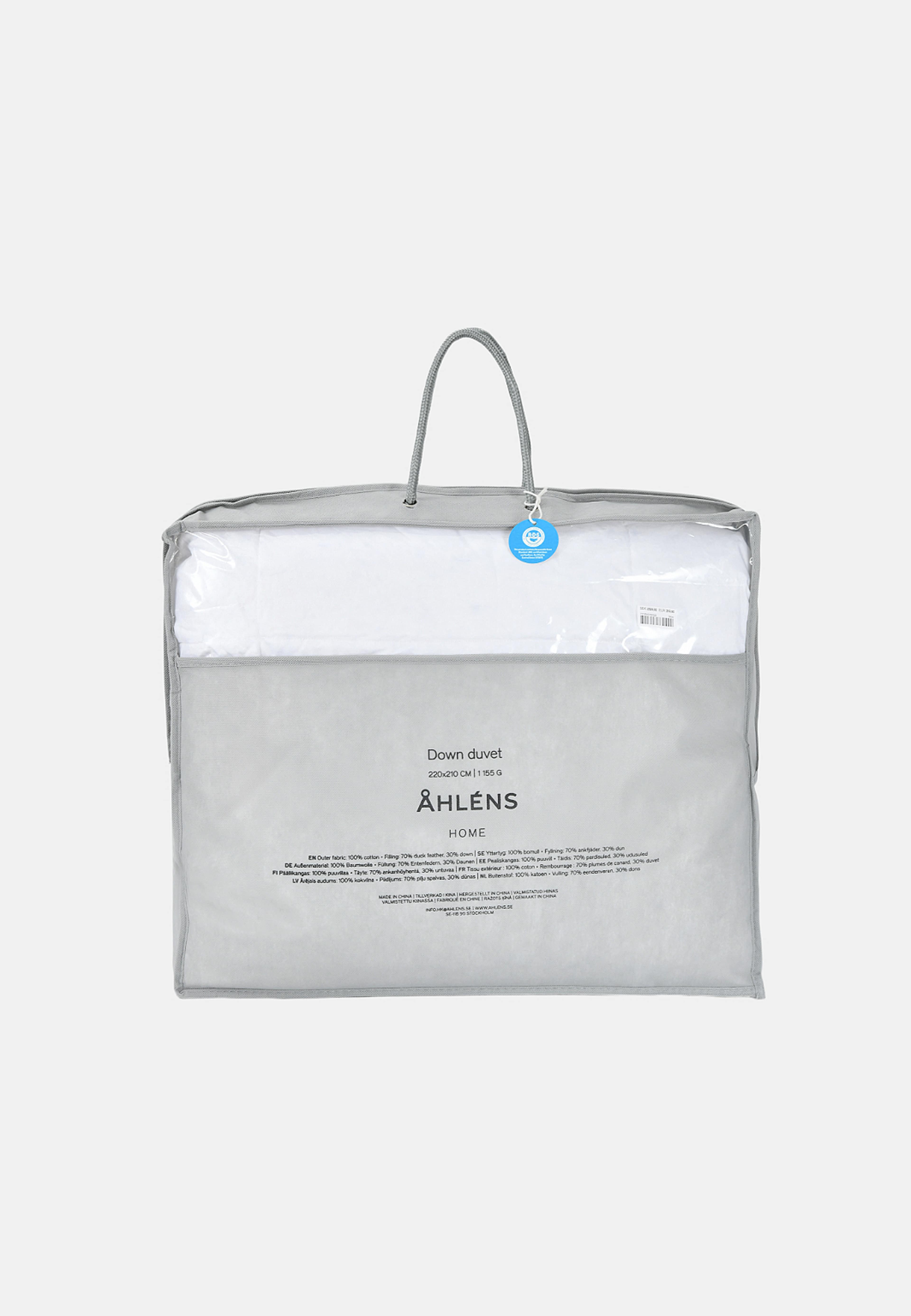 Duntäcke medelvarmt 220x210 cm, från Åhléns Home, i färgen White. Klicka för att öppna bilden i stort format