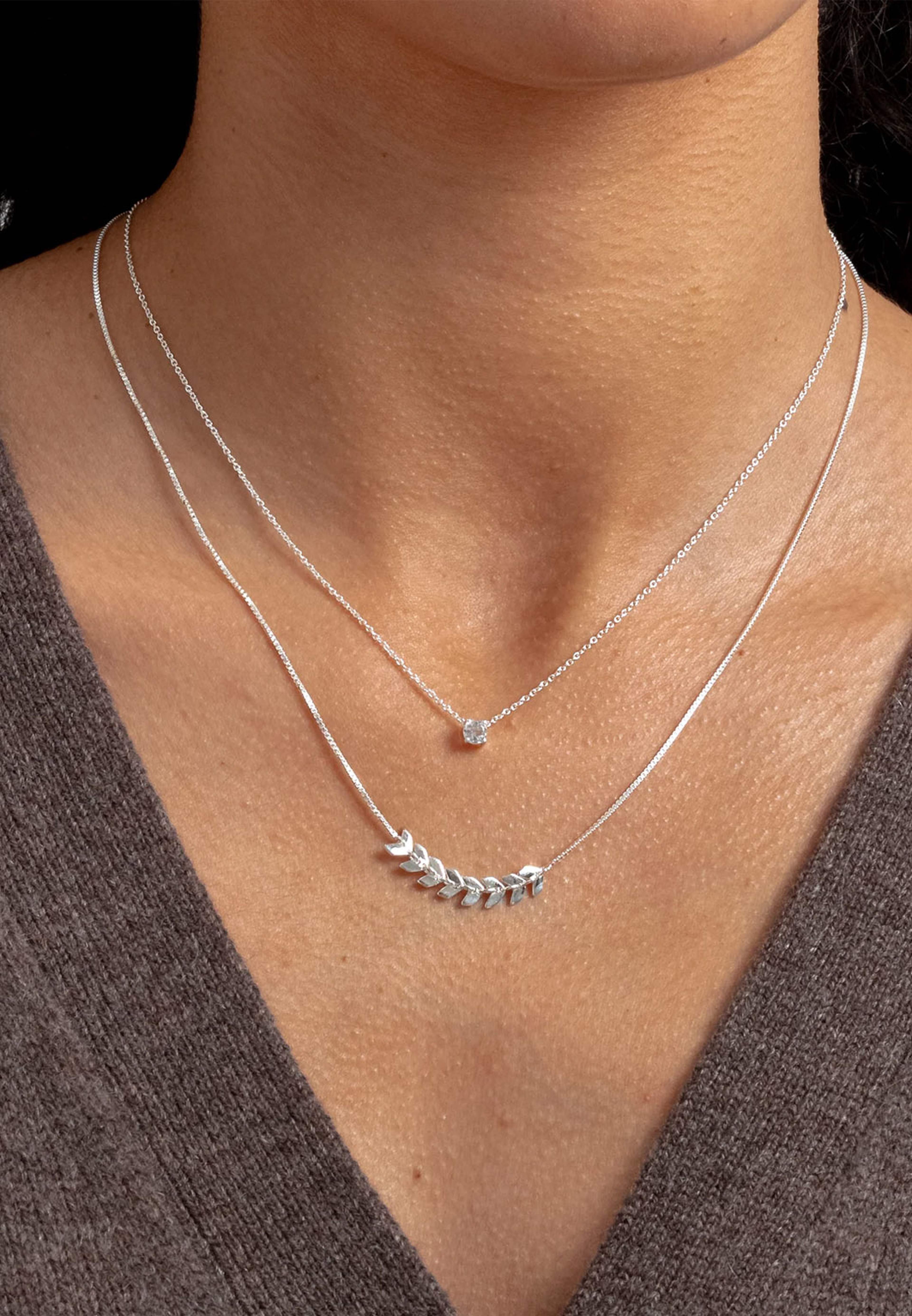 Layers Simone Necklace, från Syster P, i färgen Silver. Klicka för att öppna bilden i stort format