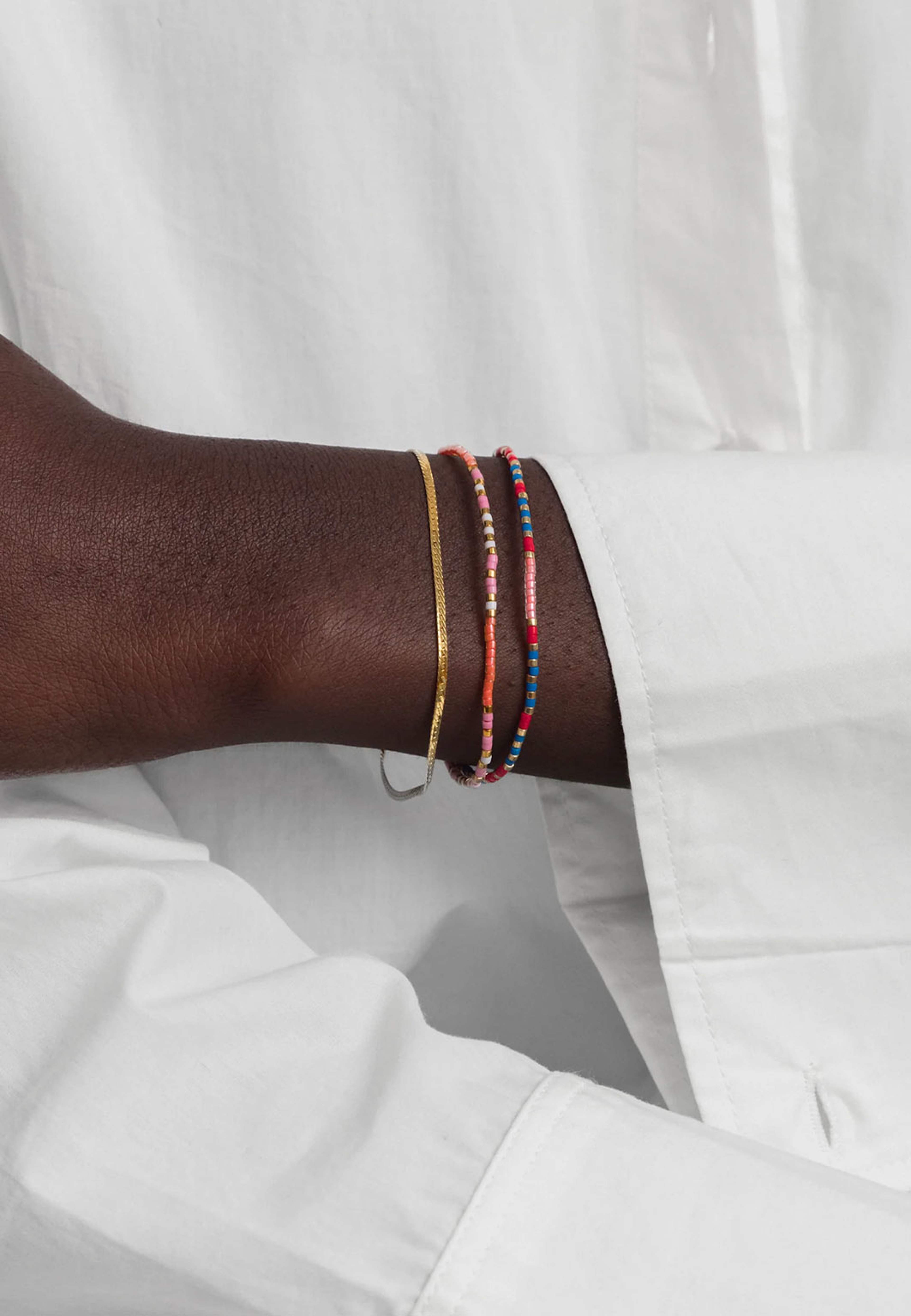 Code bracelet, från Syster P, i färgen Just Breathe Gold. Klicka för att öppna bilden i stort format