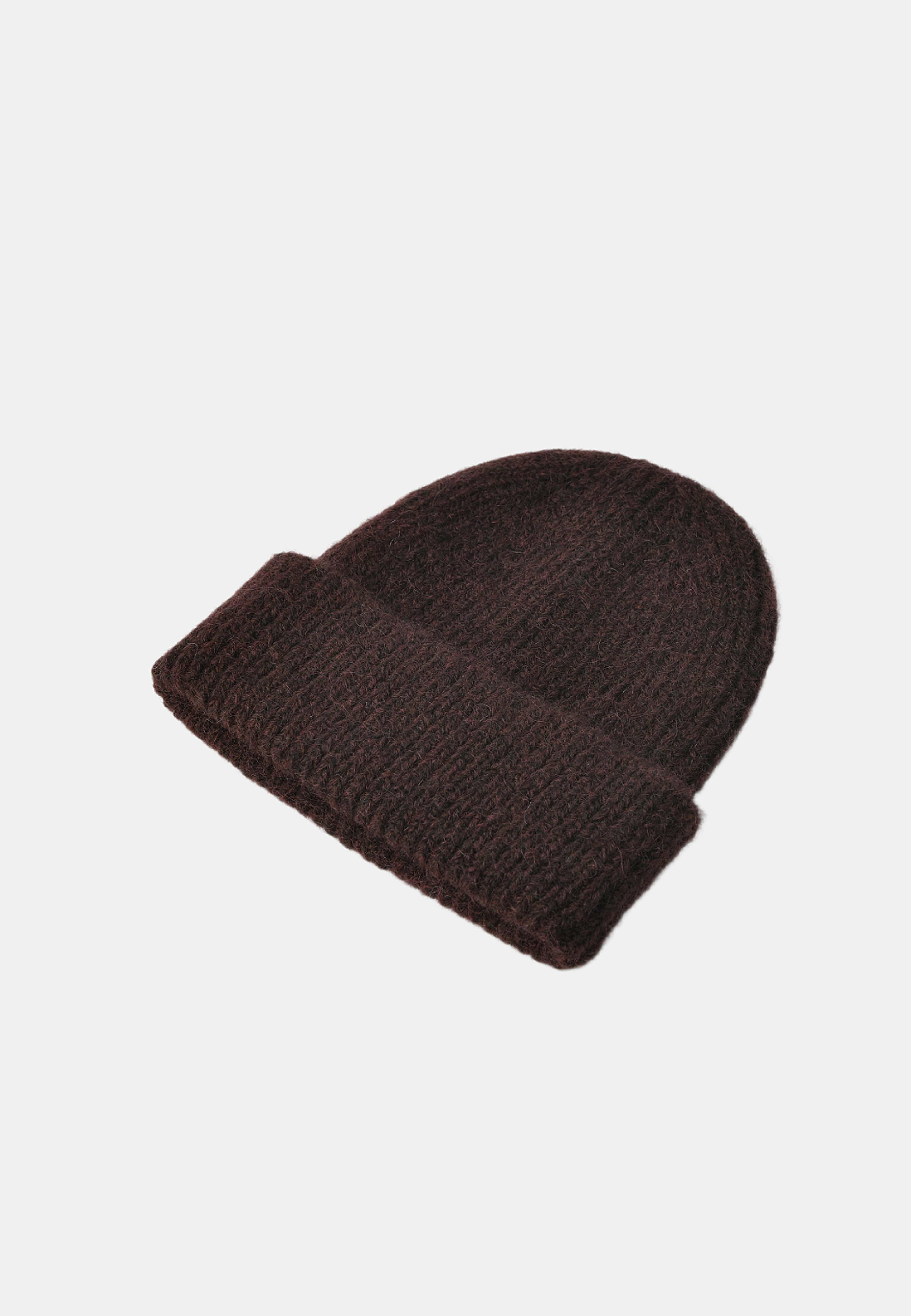 Mössa i ull- och mohairmix ELSY, från Wera, i färgen Dark Brown. Klicka för att öppna bilden i stort format