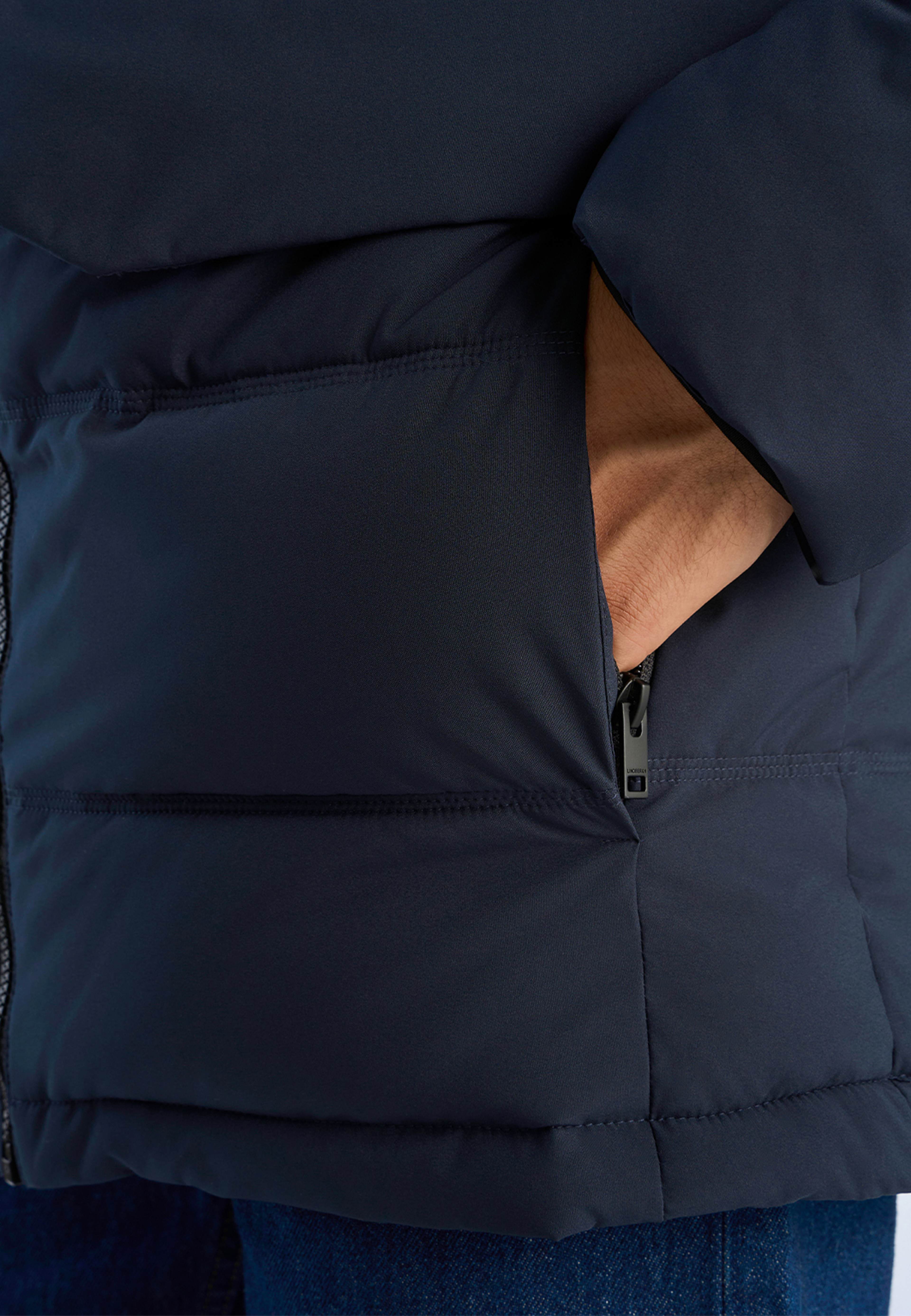 Functional parka jacket, från Lindbergh, i färgen Dk Navy. Klicka för att öppna bilden i stort format