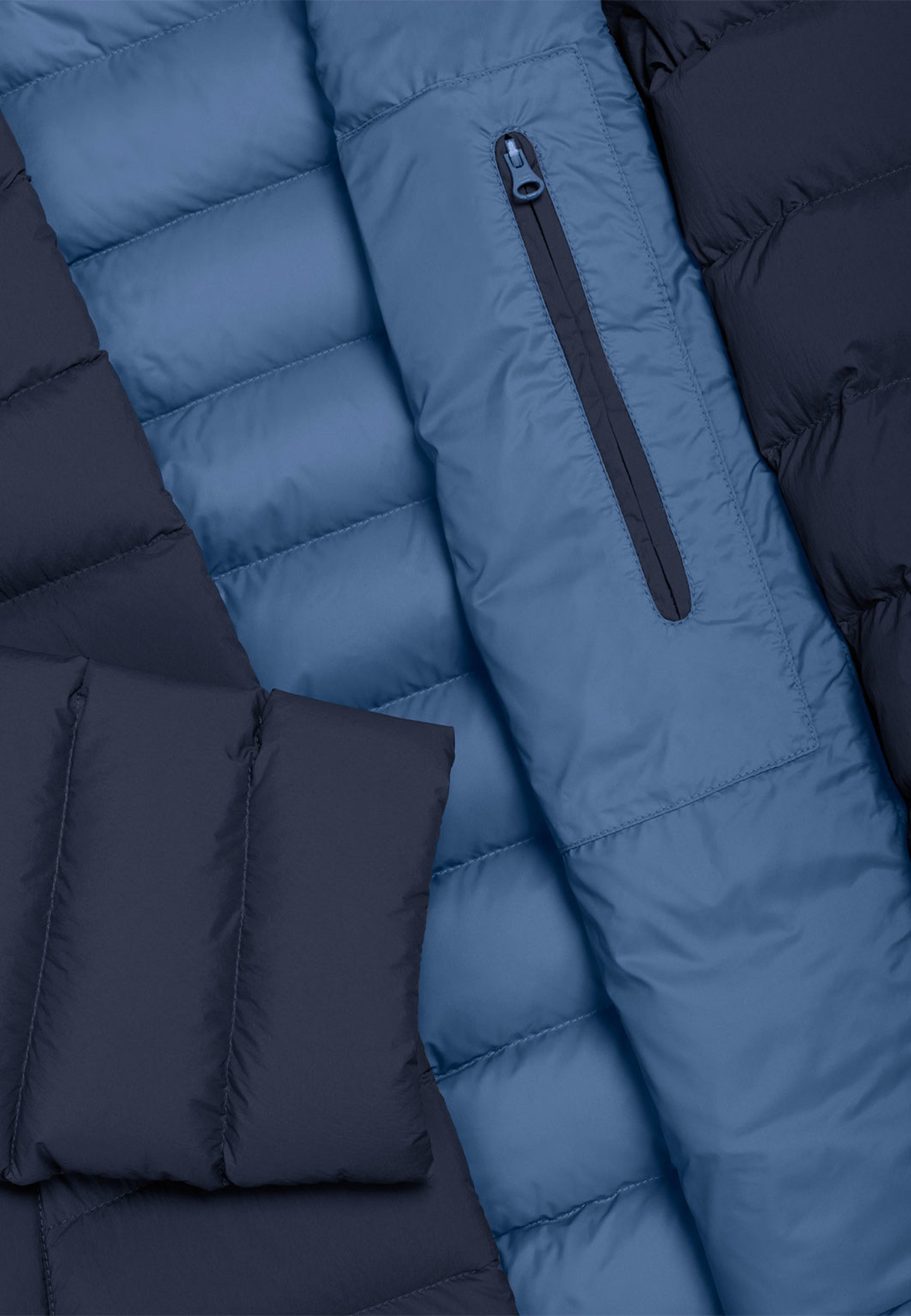 Quilted Down Jacket Hood, från Colmar, i färgen 68 -navy Blue. Klicka för att öppna bilden i stort format