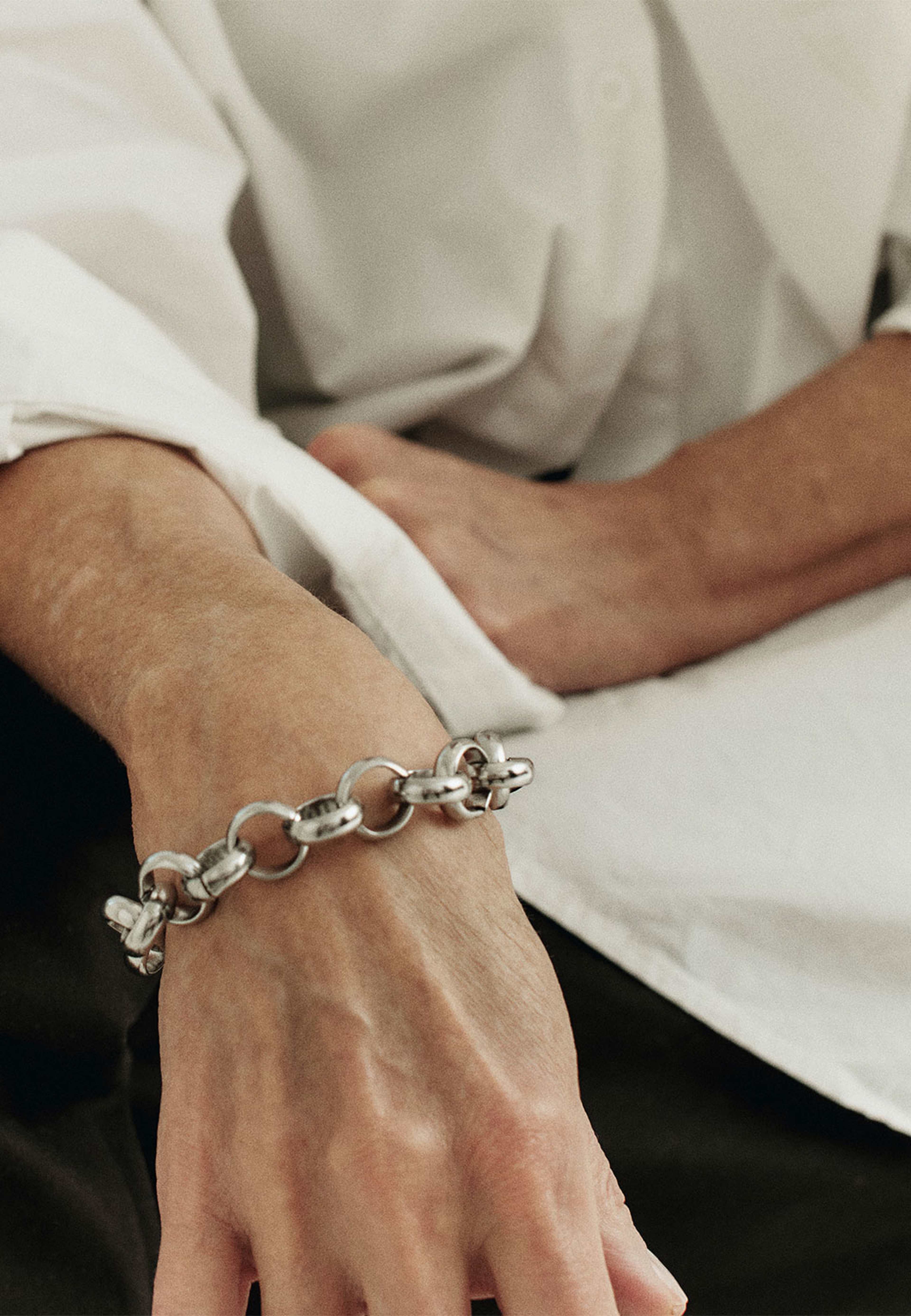 Noka Bracelet, från WOS, i färgen Silver. Klicka för att öppna bilden i stort format