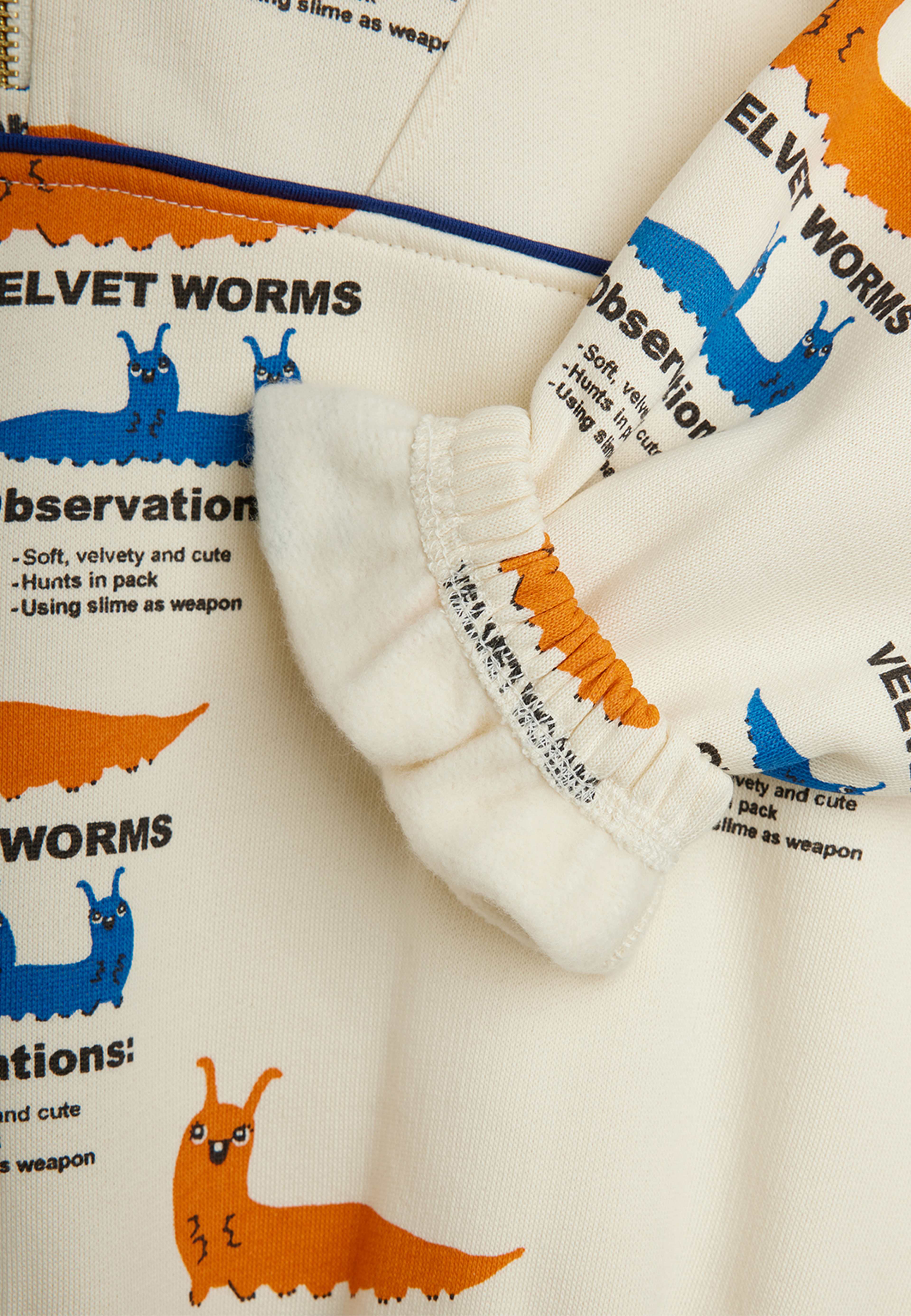 Velvet worms half-zip sweatshirt, från Mini Rodini, i färgen Multi. Klicka för att öppna bilden i stort format