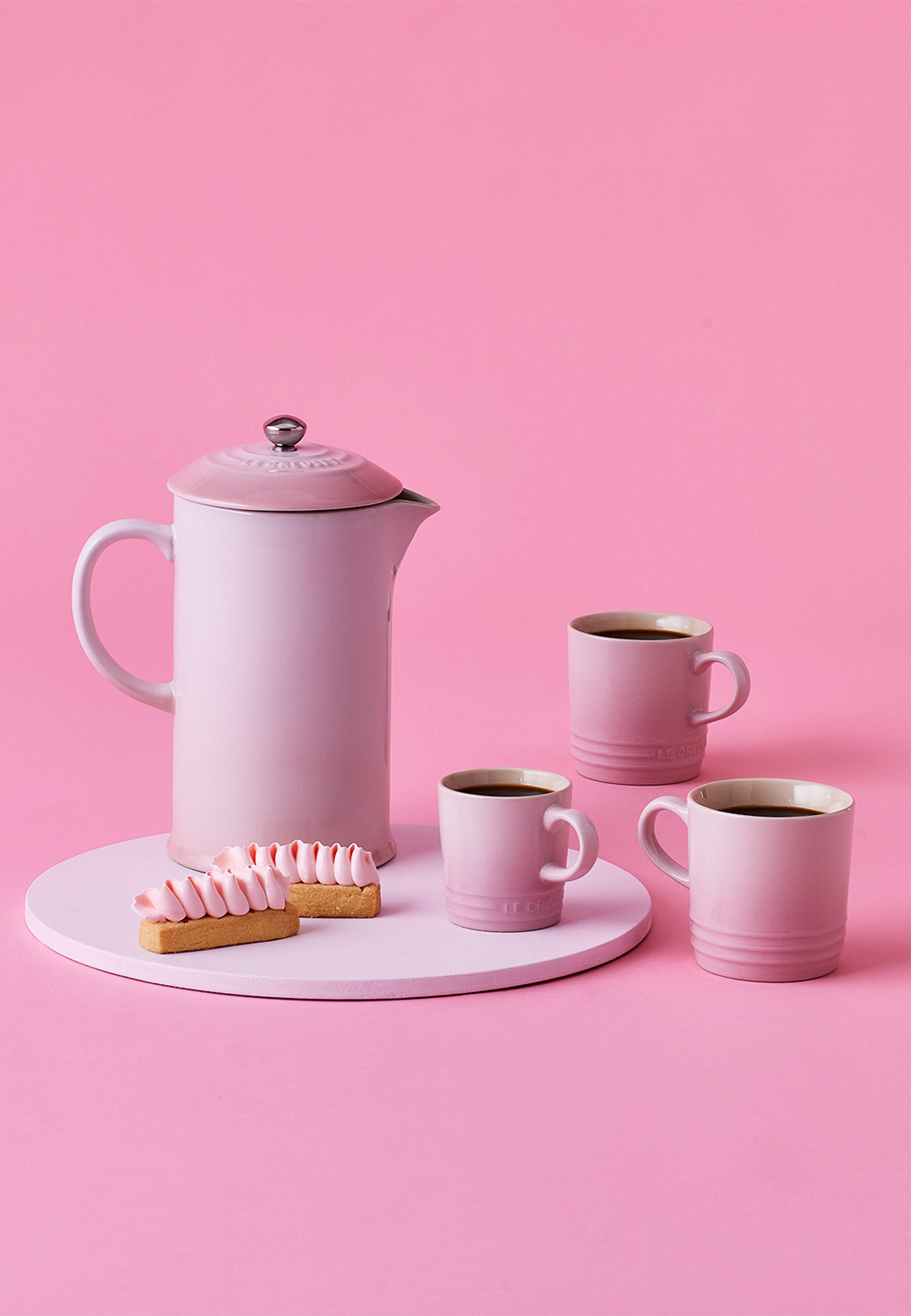 Signature stengods cappuccinomugg 200ml Shell Pink, från Le Creuset, i färgen Shell Pink. Klicka för att öppna bilden i stort format