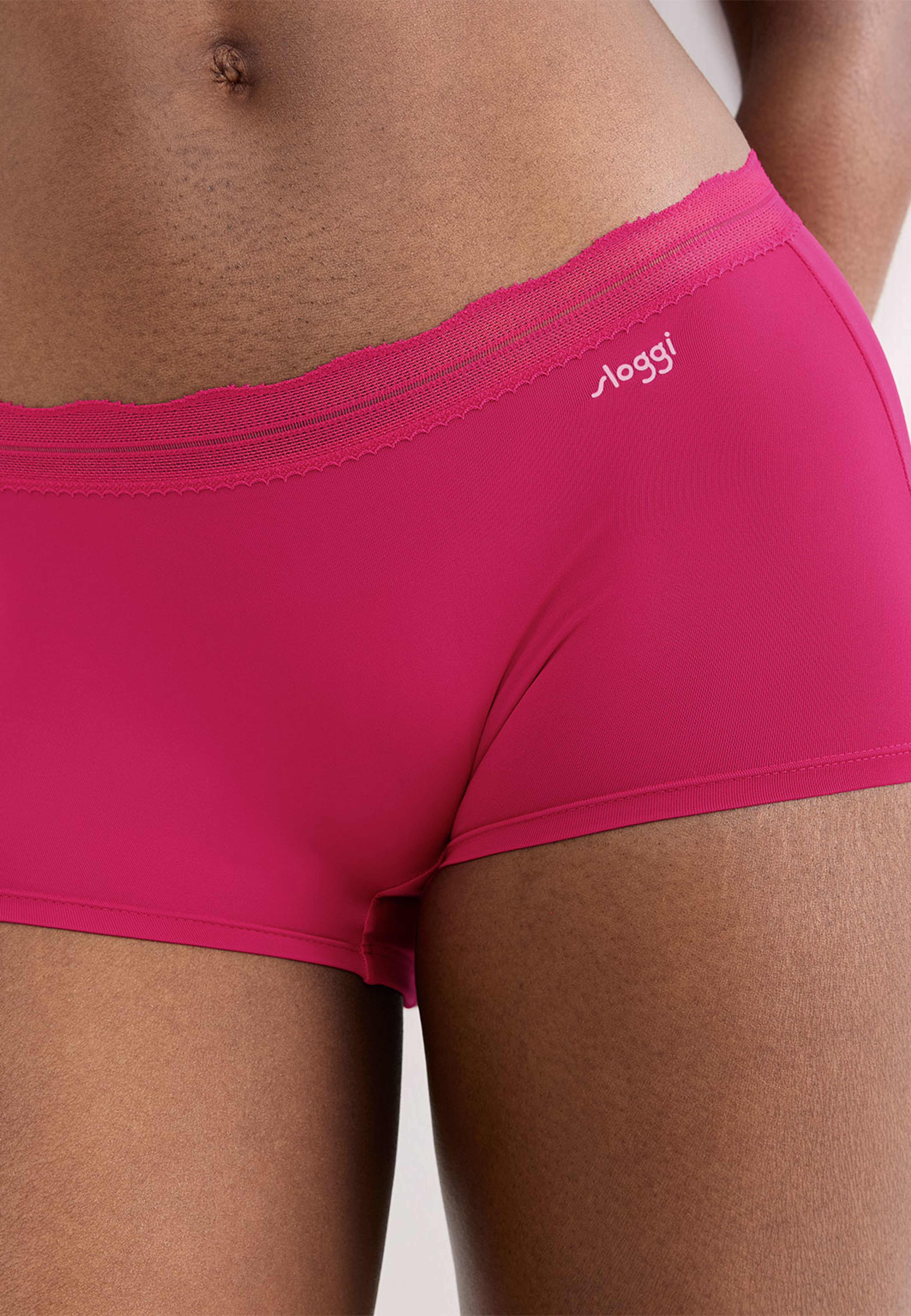 GO Blush Short 2P, från Sloggi, i färgen Berry. Klicka för att öppna bilden i stort format