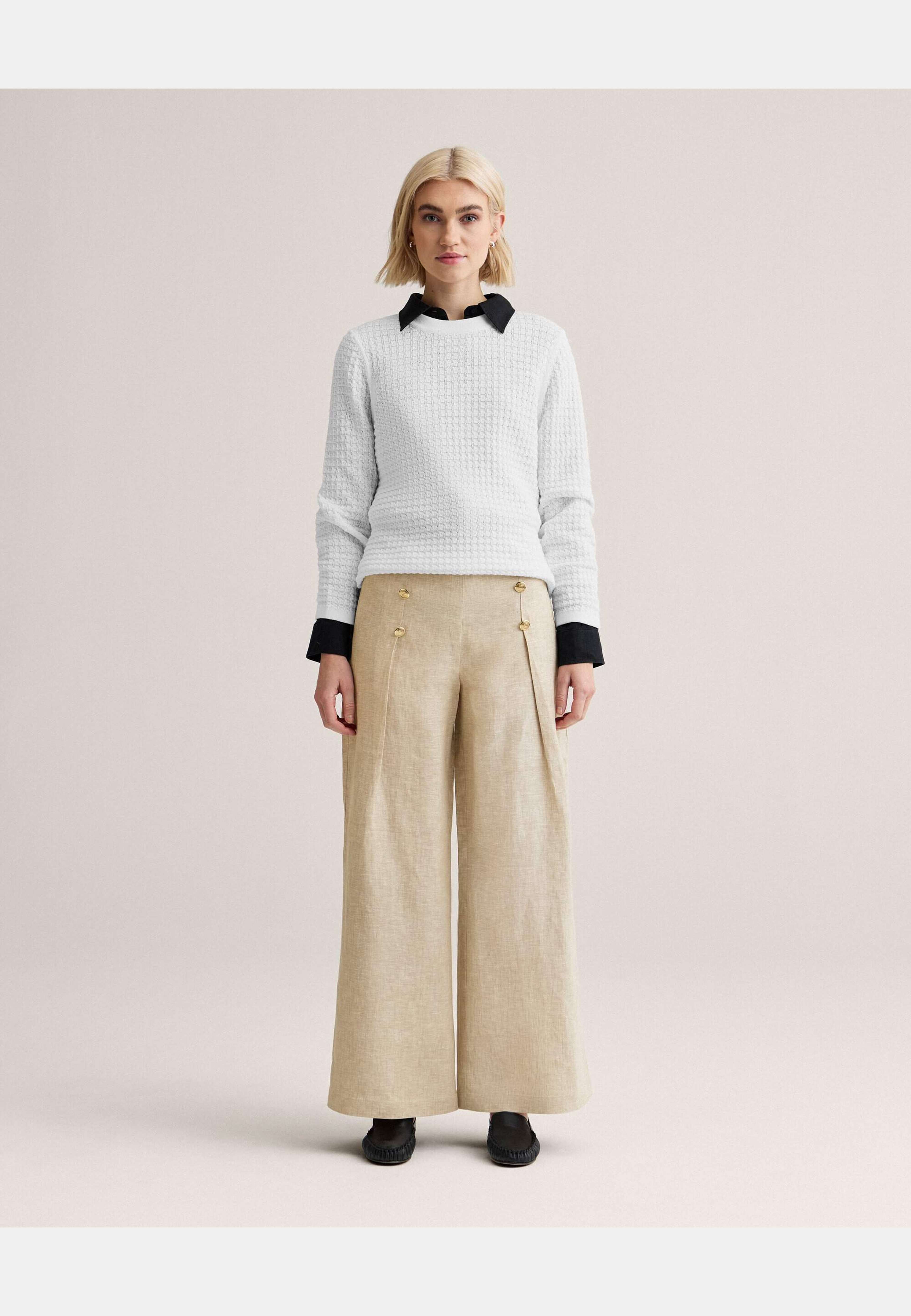 Penelope Linen Trousers, från Newhouse, i färgen beige. Klicka för att öppna bilden i stort format