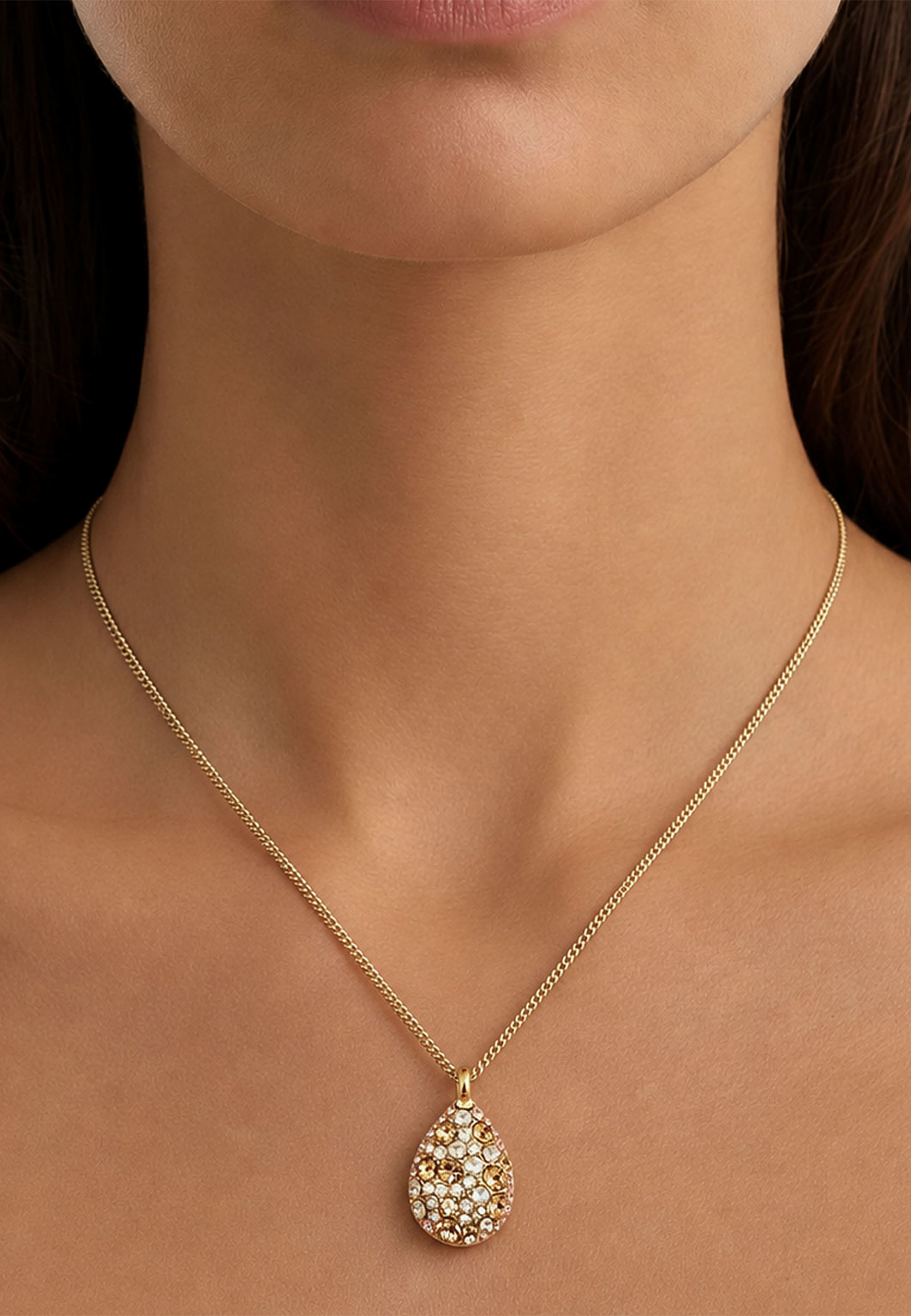 Bailey Halsband, från Dyrberg & Kern, i färgen Sg Golden. Klicka för att öppna bilden i stort format
