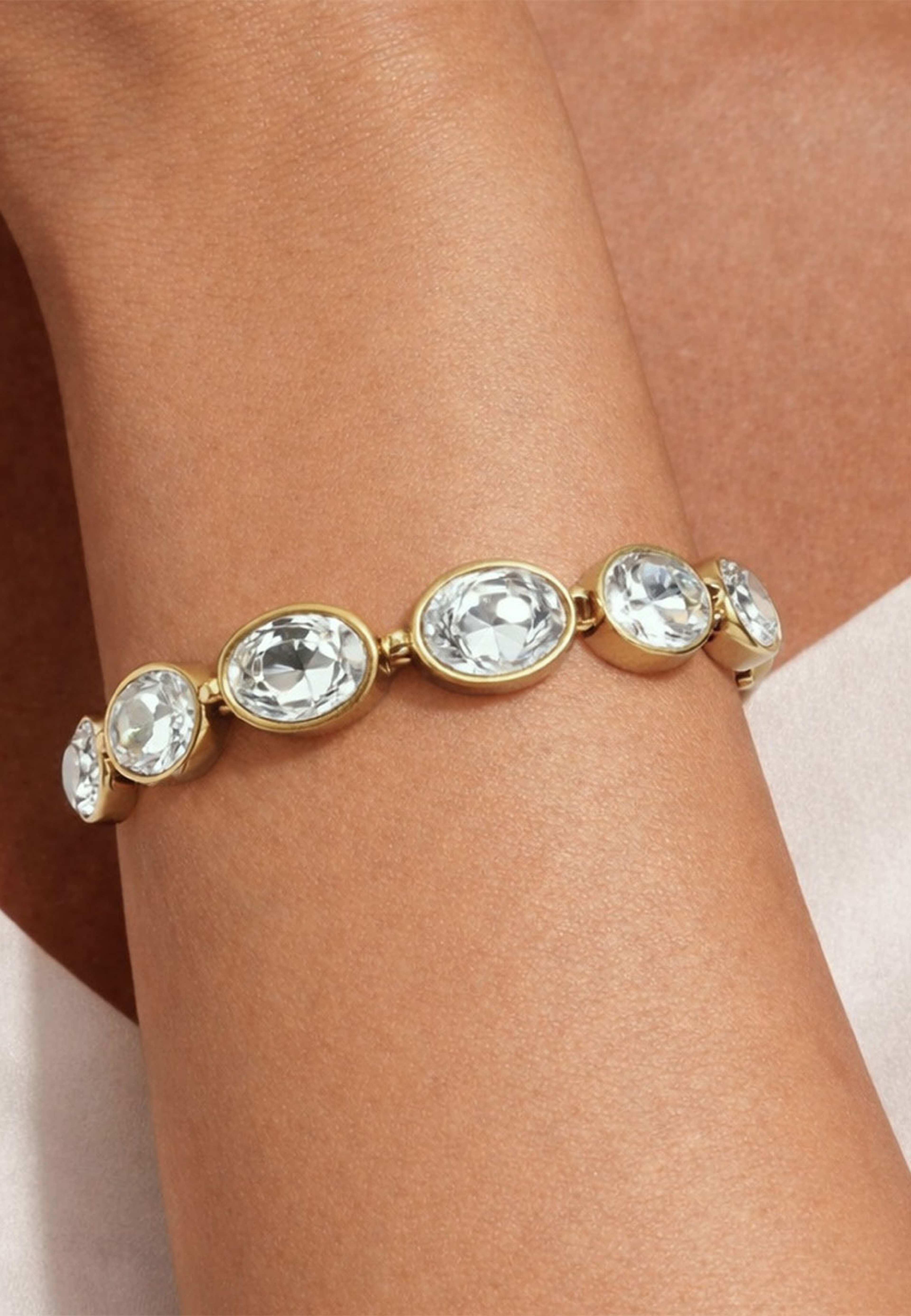 Opaline Armband, från Dyrberg & Kern, i färgen Sg Crystal. Klicka för att öppna bilden i stort format