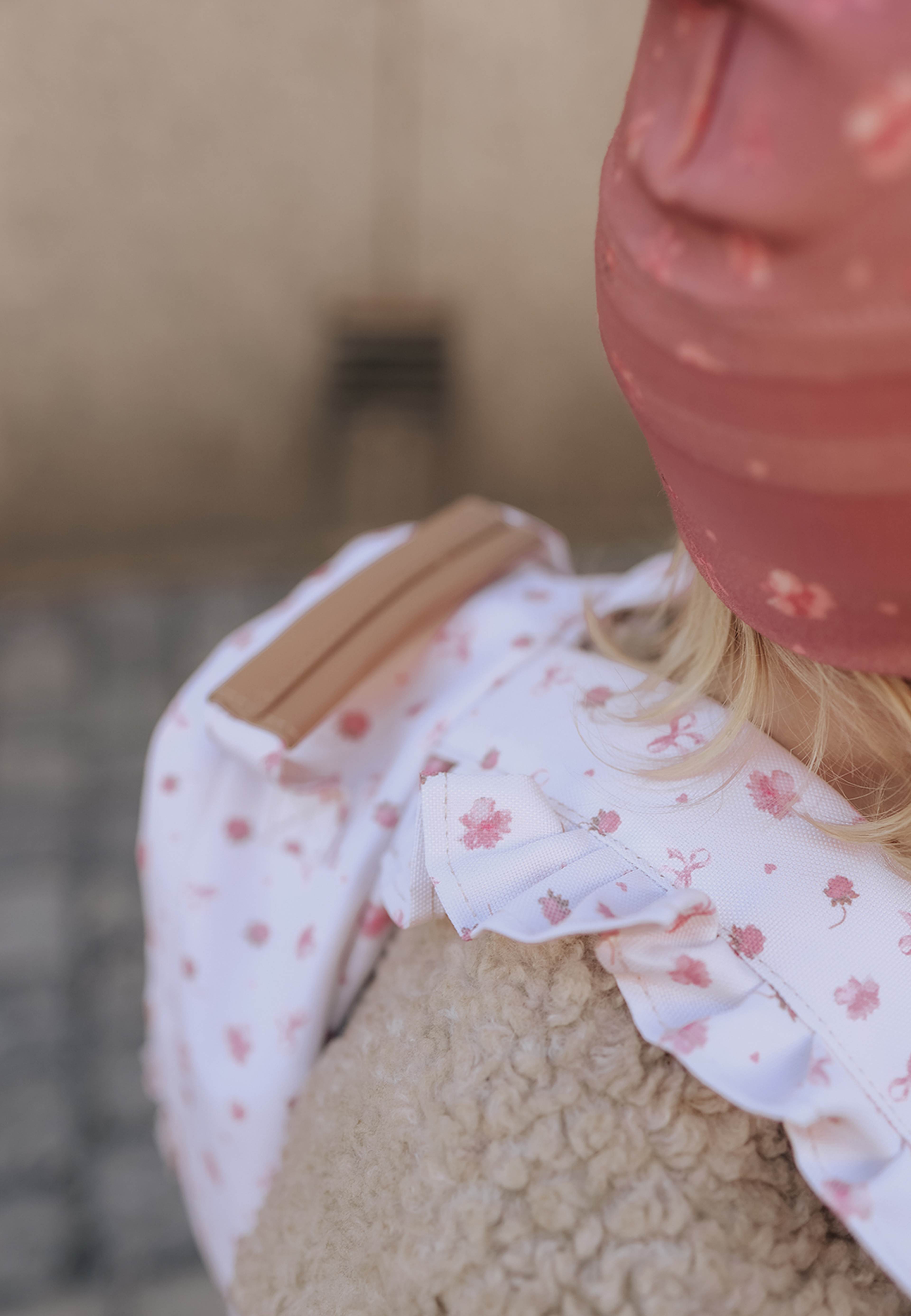 Ryggsäck Backpack MINI Petit River Rose, från Elodie Details, i färgen Petit River Rose. Klicka för att öppna bilden i stort format