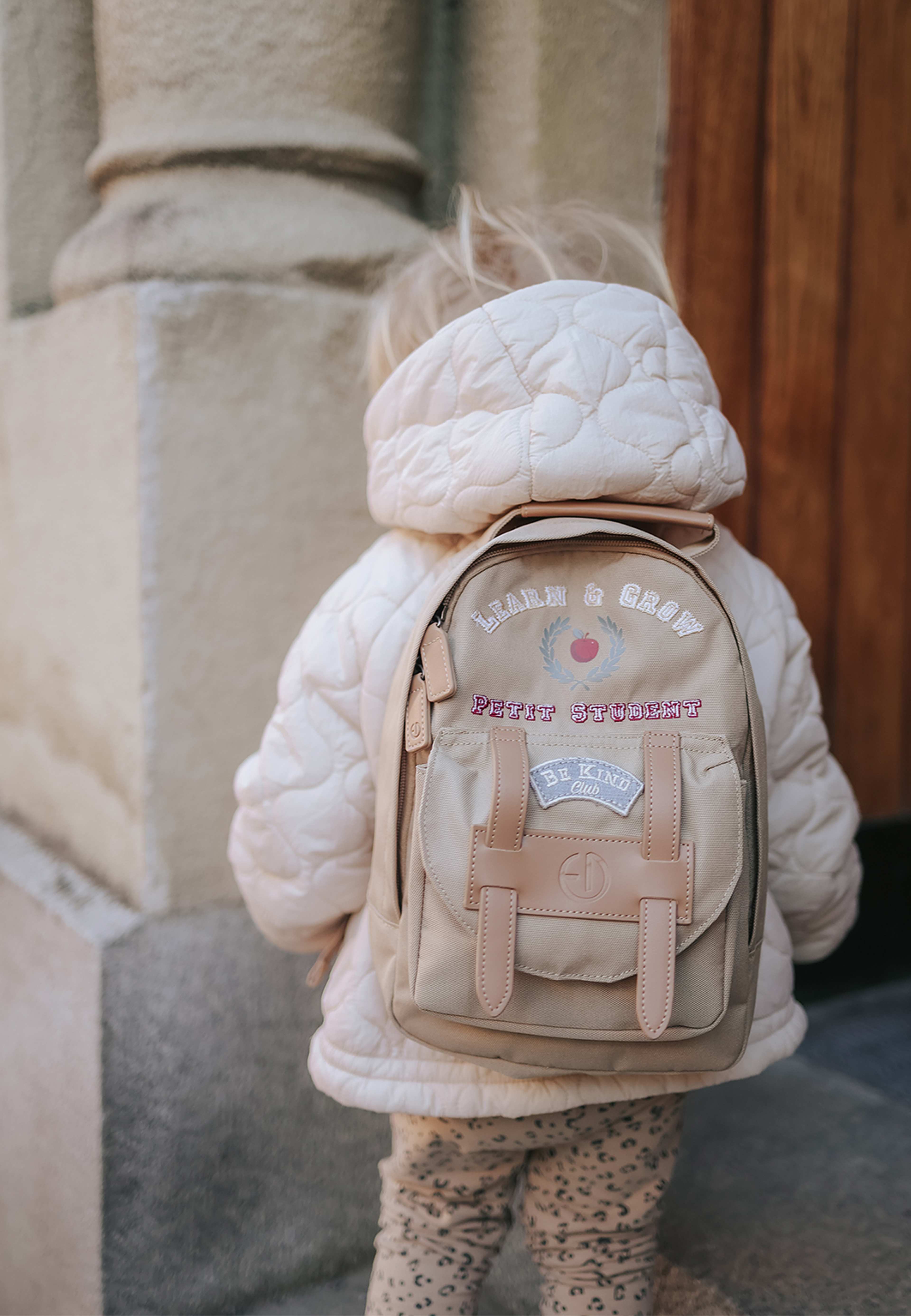 Ryggsäck Backpack MINI Learn & Grow, från Elodie Details, i färgen Learn & Grow. Klicka för att öppna bilden i stort format