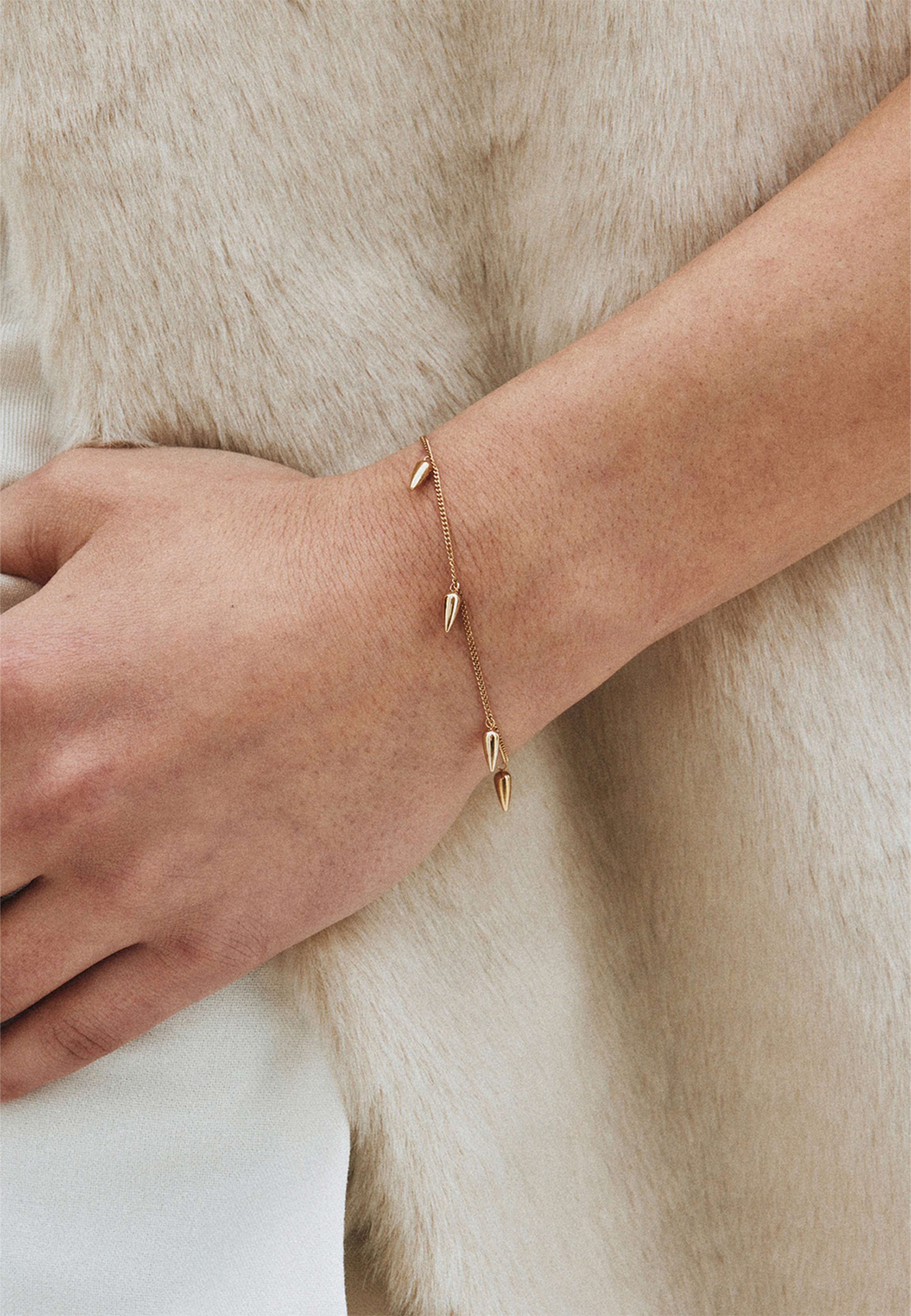 Peak Spike Bracelet Multi Gold, från Edblad, i färgen Gold. Klicka för att öppna bilden i stort format