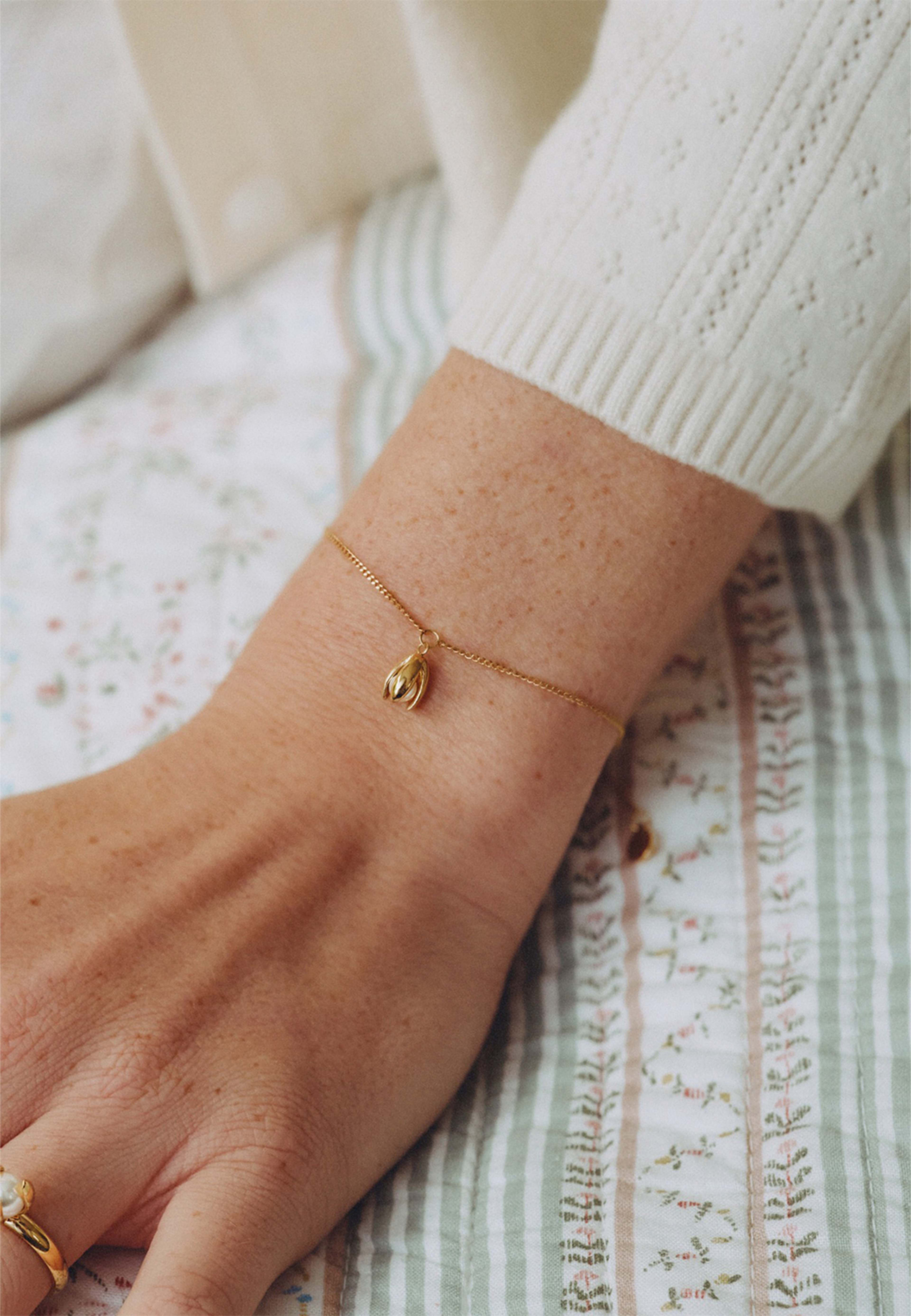 Moonrave Bracelet Gold, från Edblad, i färgen Gold. Klicka för att öppna bilden i stort format