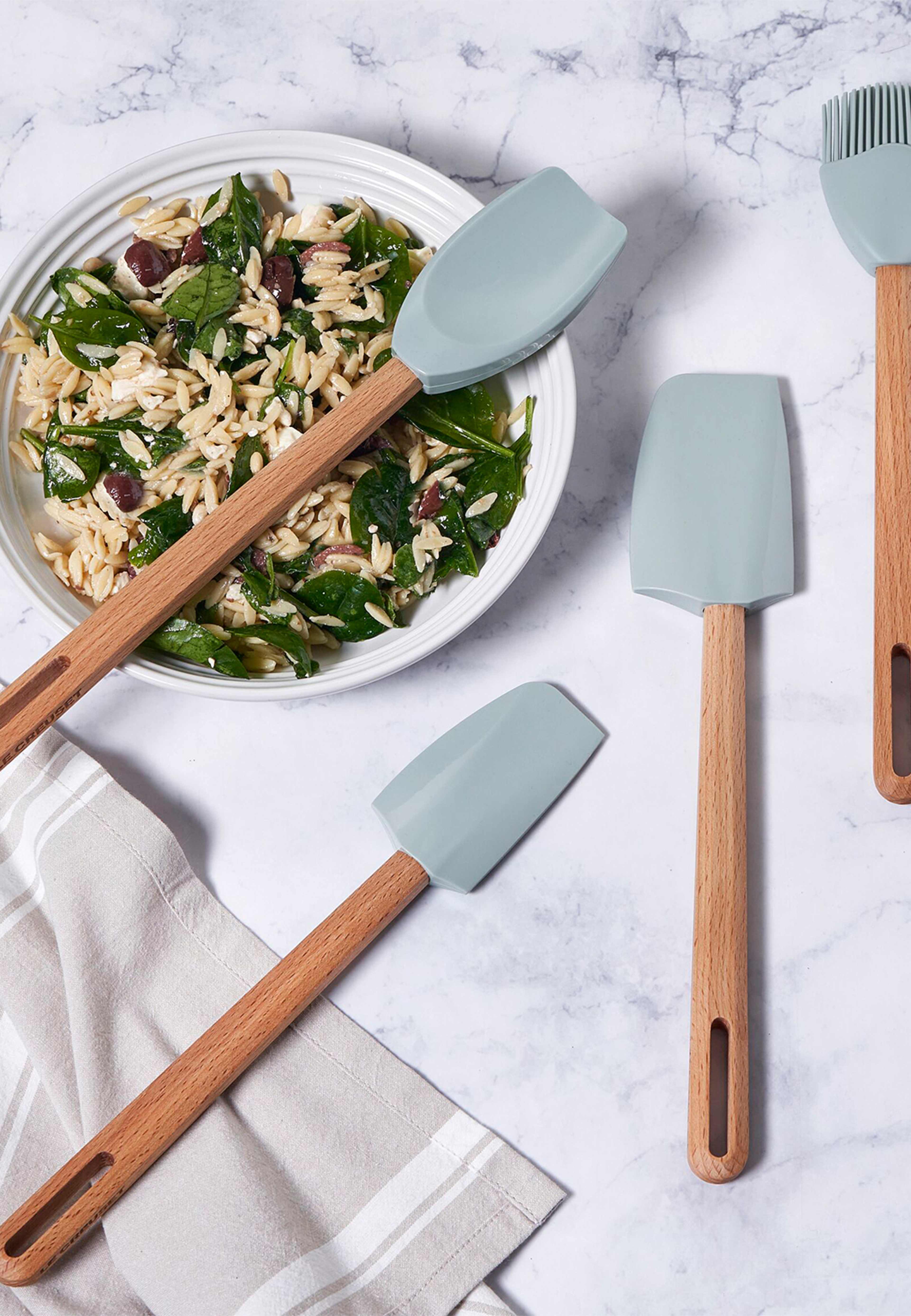 Signature mellan slickepott Sea Salt, från Le Creuset, i färgen Sea Salt. Klicka för att öppna bilden i stort format