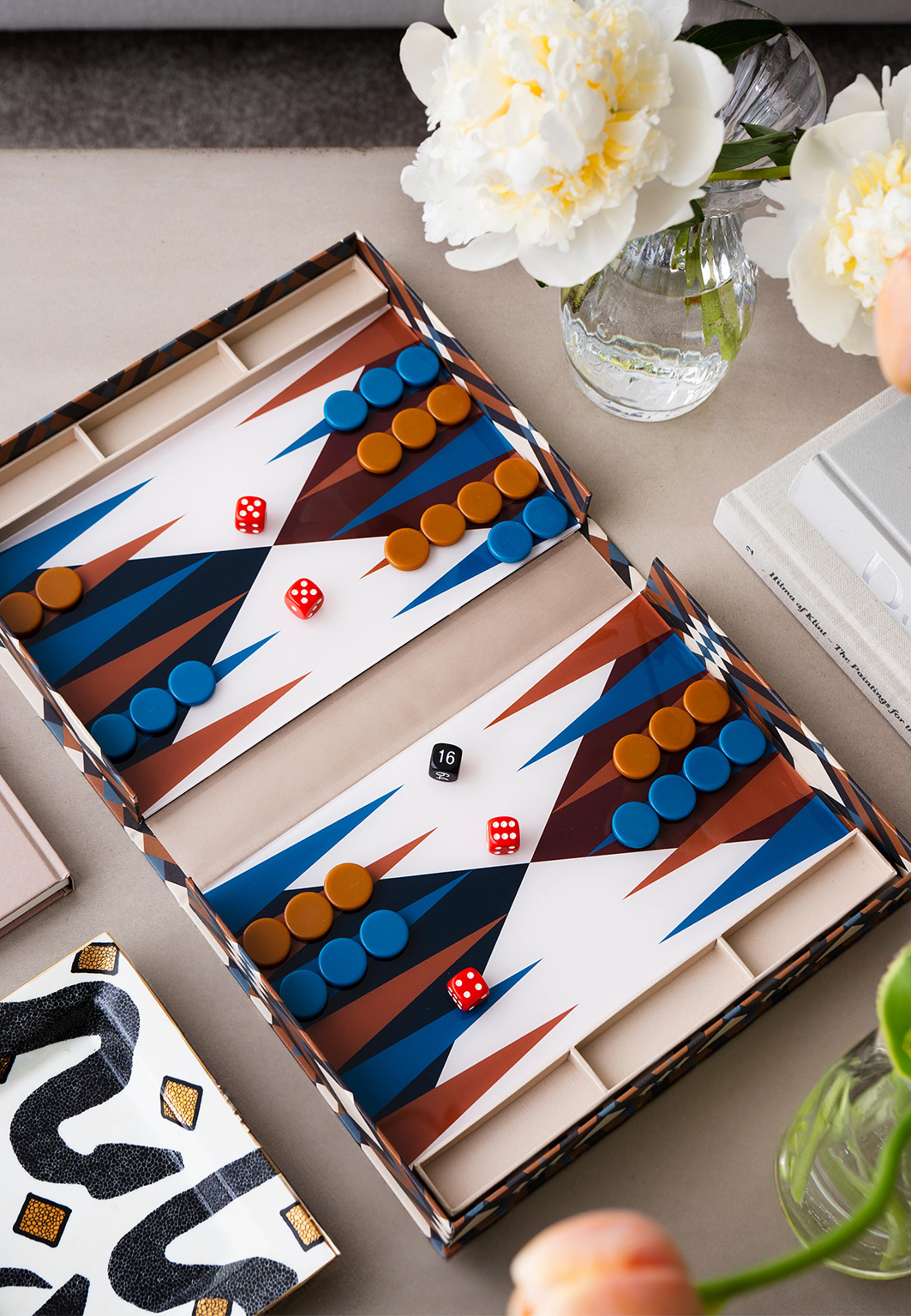 Bazaar - Backgammon, från Printworks, i färgen Multi. Klicka för att öppna bilden i stort format