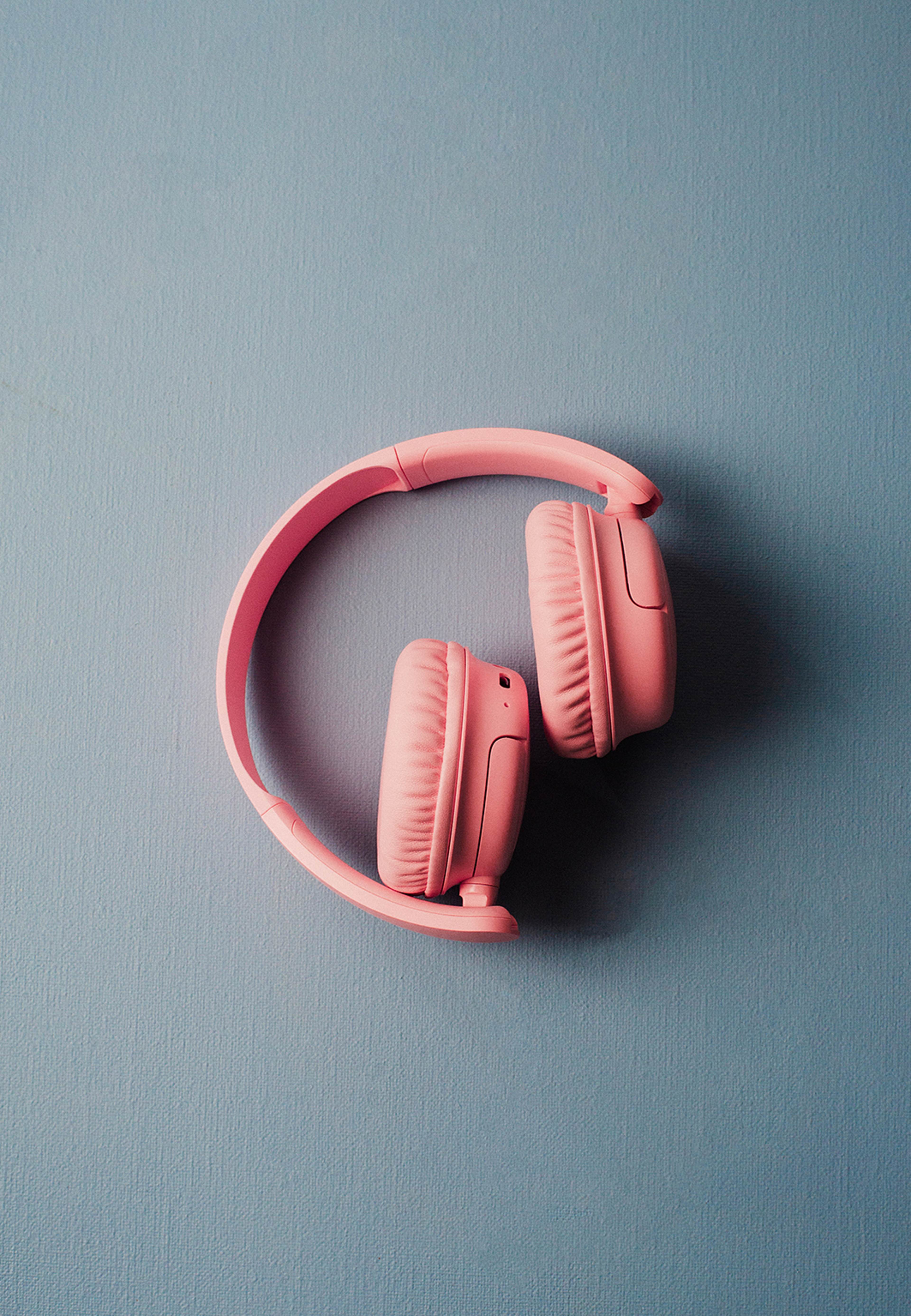Sudio Kids On-Ear hörlurar, från Sudio, i färgen Rosa. Klicka för att öppna bilden i stort format