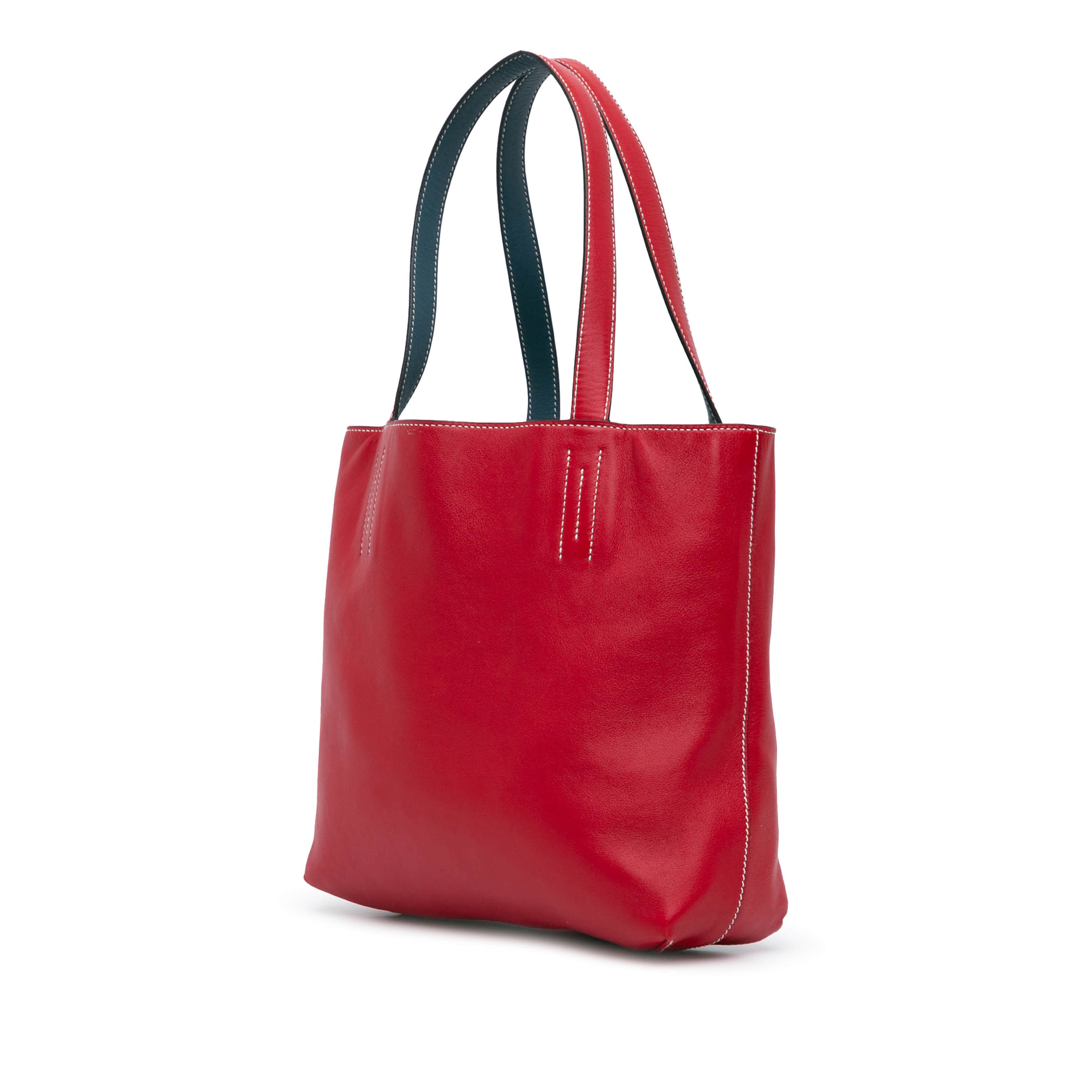Hermès Clemence Double Sens 36, från Luxclusif, i färgen red.