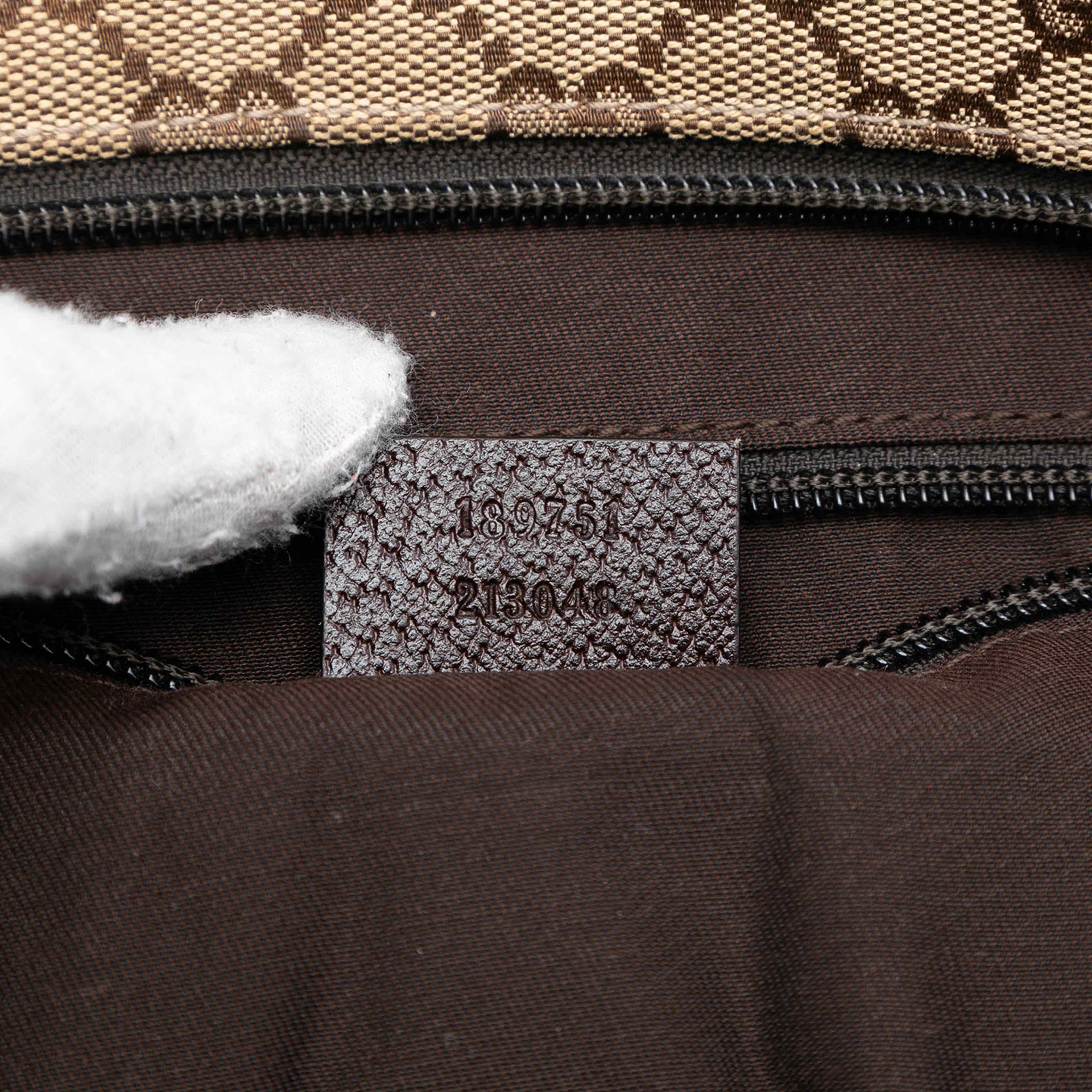 Gucci Gg Canvas Web Crossbody, från Luxclusif, i färgen beige. Klicka för att öppna bilden i stort format