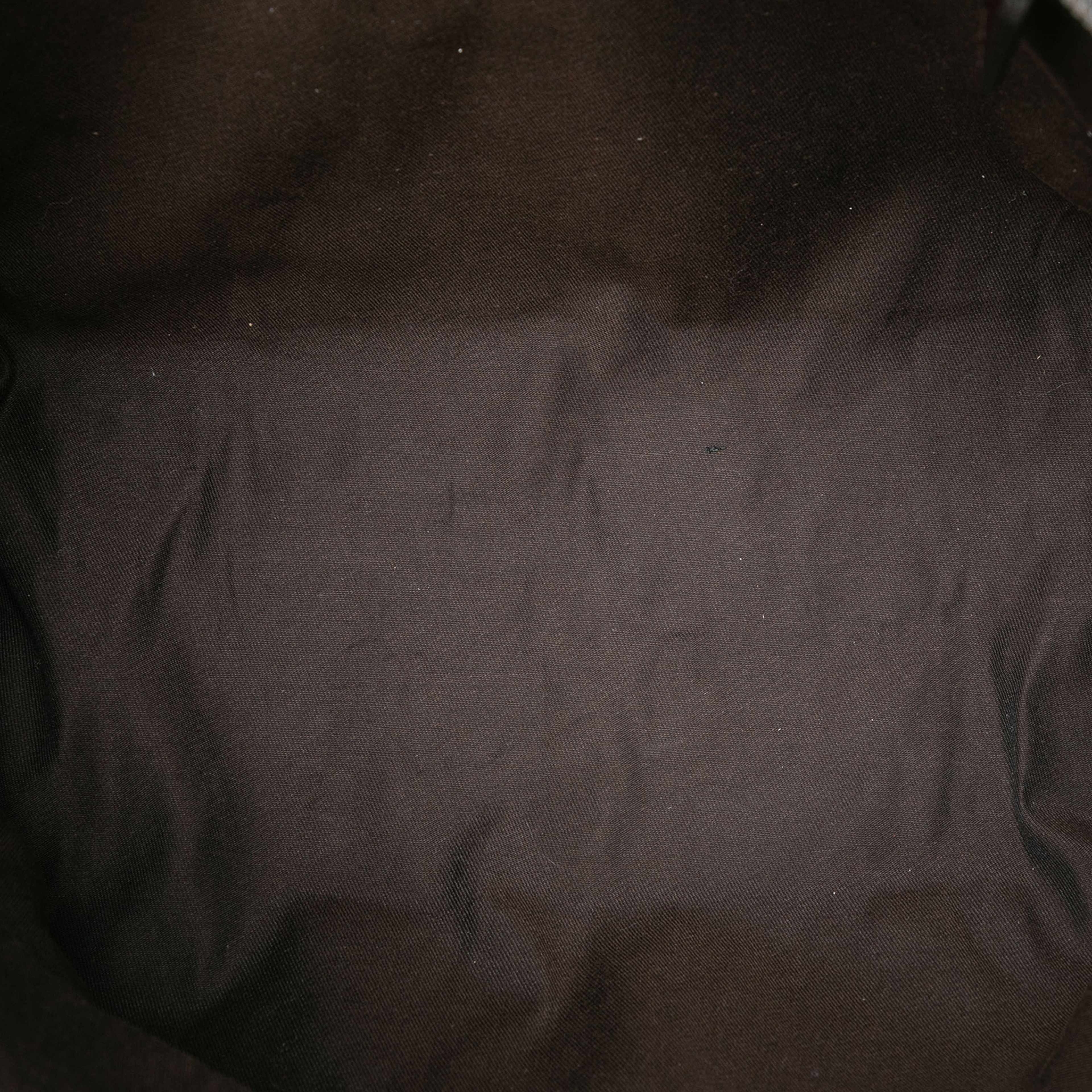 Gucci Gg Canvas Web Crossbody, från Luxclusif, i färgen beige. Klicka för att öppna bilden i stort format