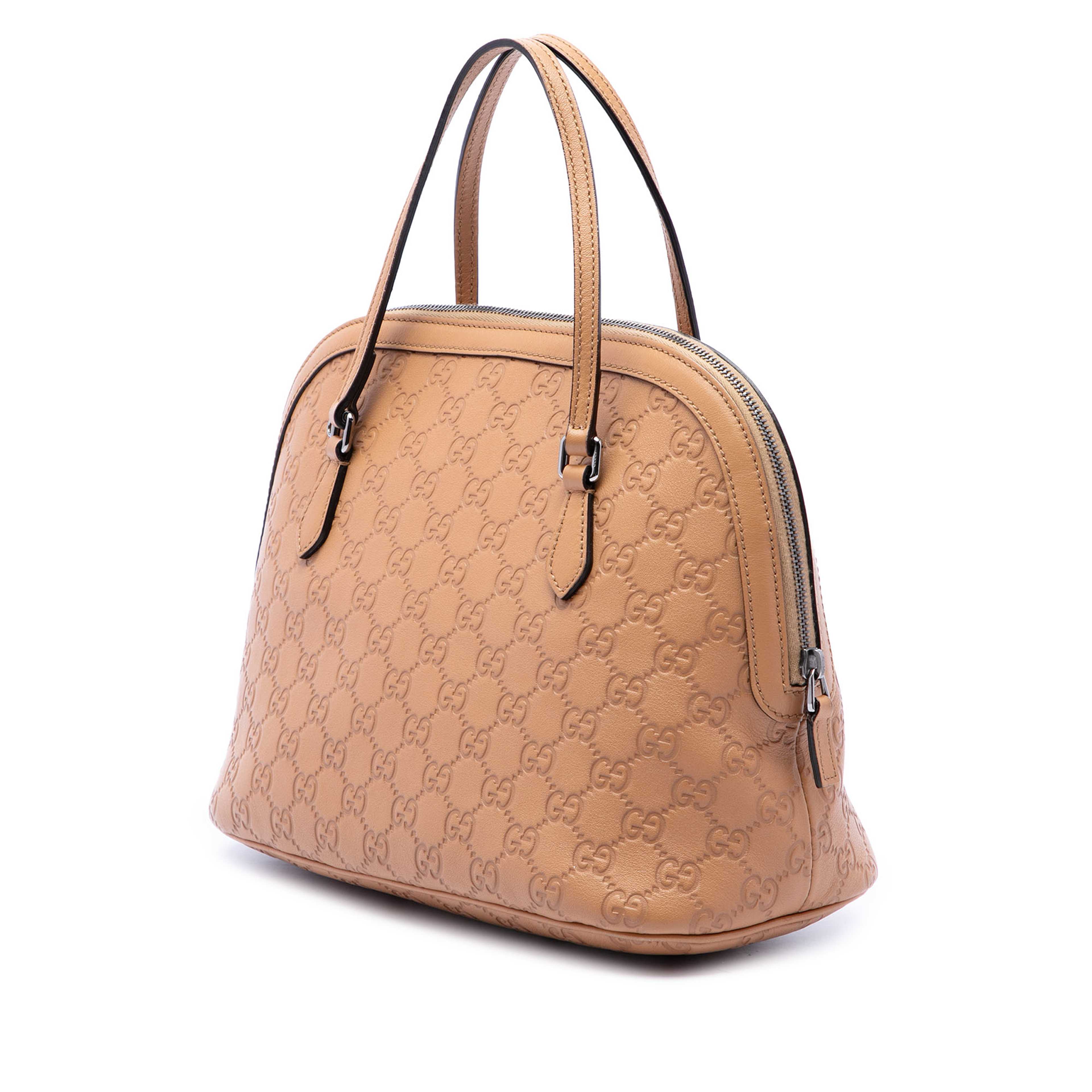 Gucci Medium Guccissima Dome Satchel, från Luxclusif, i färgen brun. Klicka för att öppna bilden i stort format