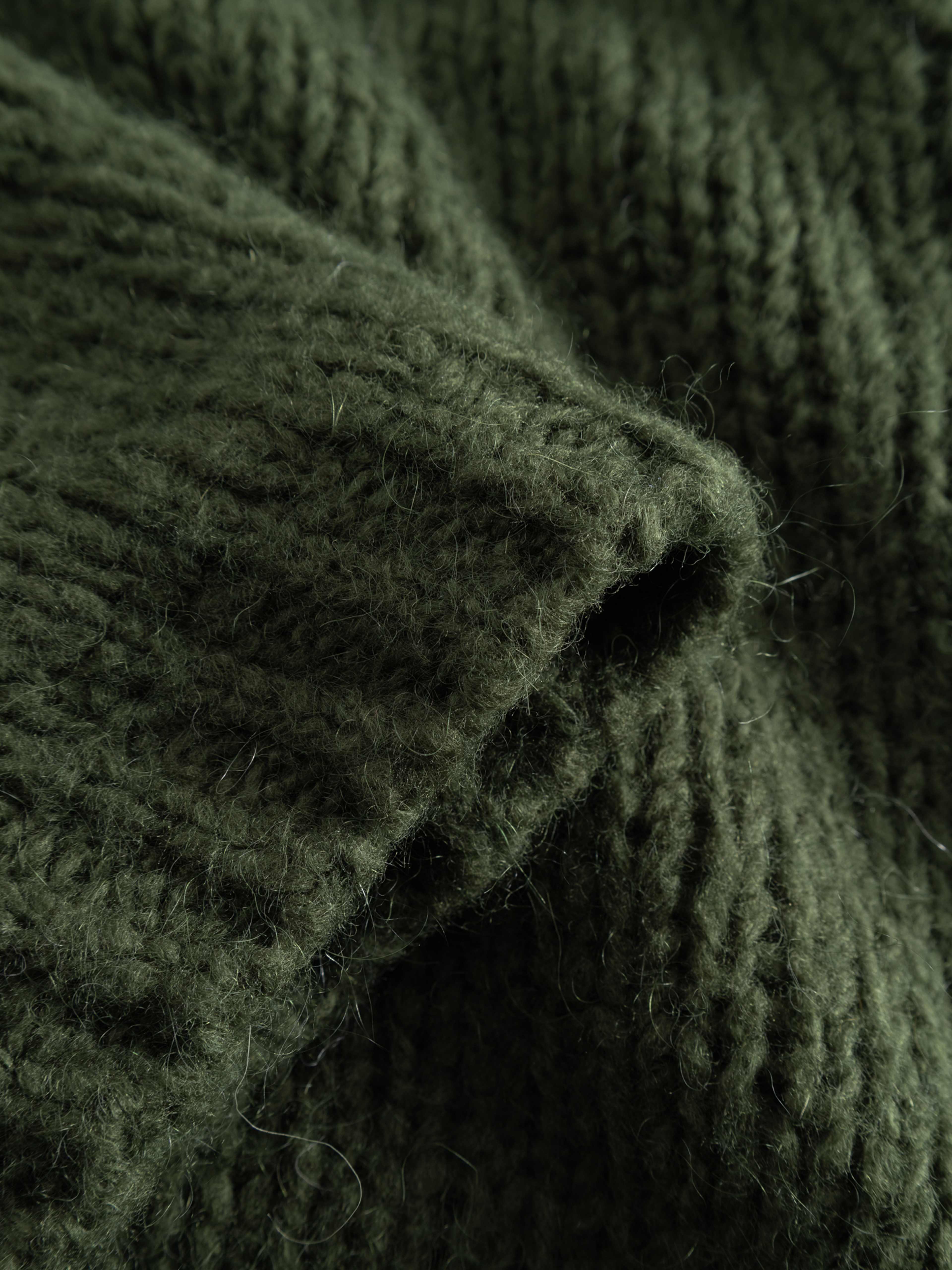 Fora Sticka Cardigan