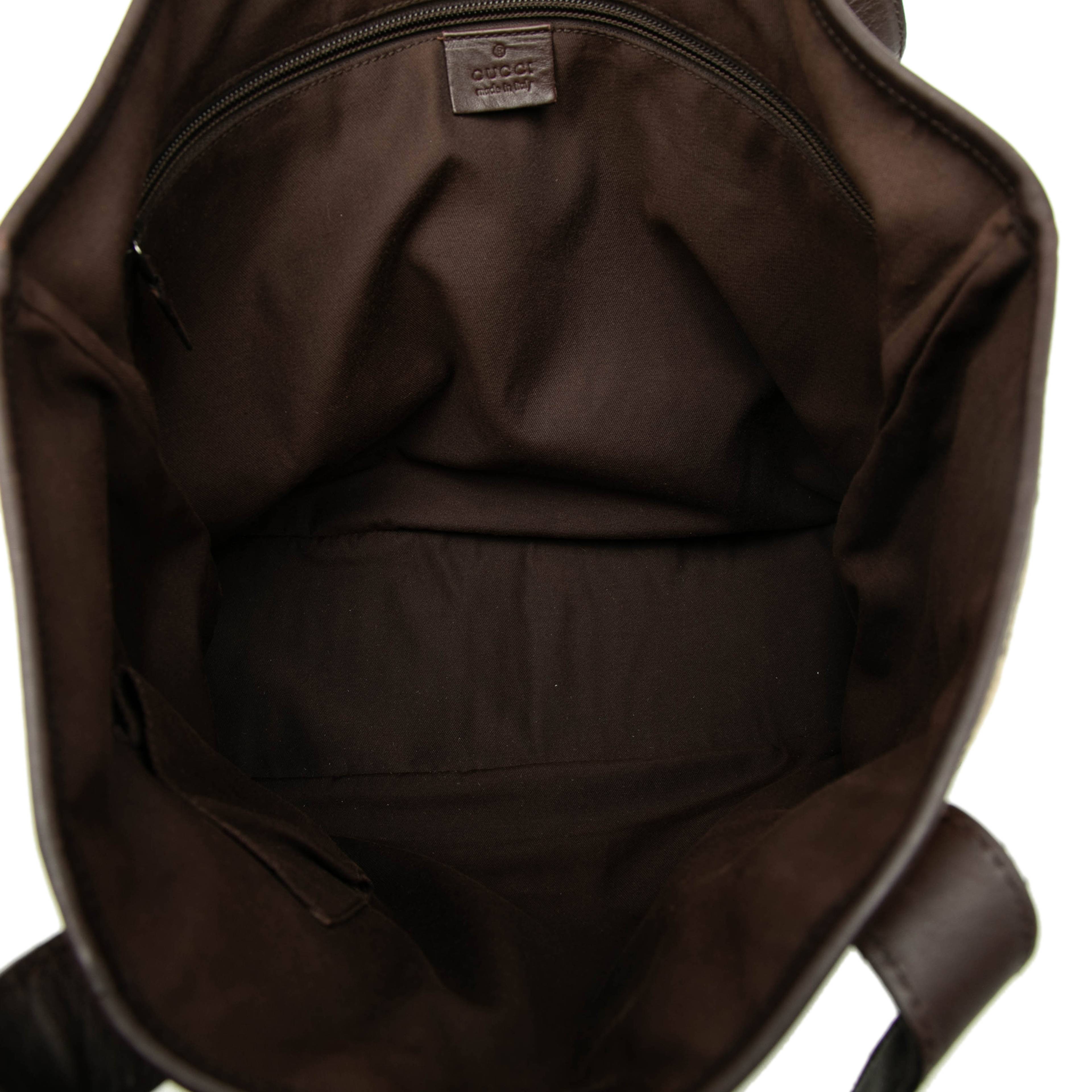 Gucci Gg Canvas Tote, från Luxclusif, i färgen beige. Klicka för att öppna bilden i stort format