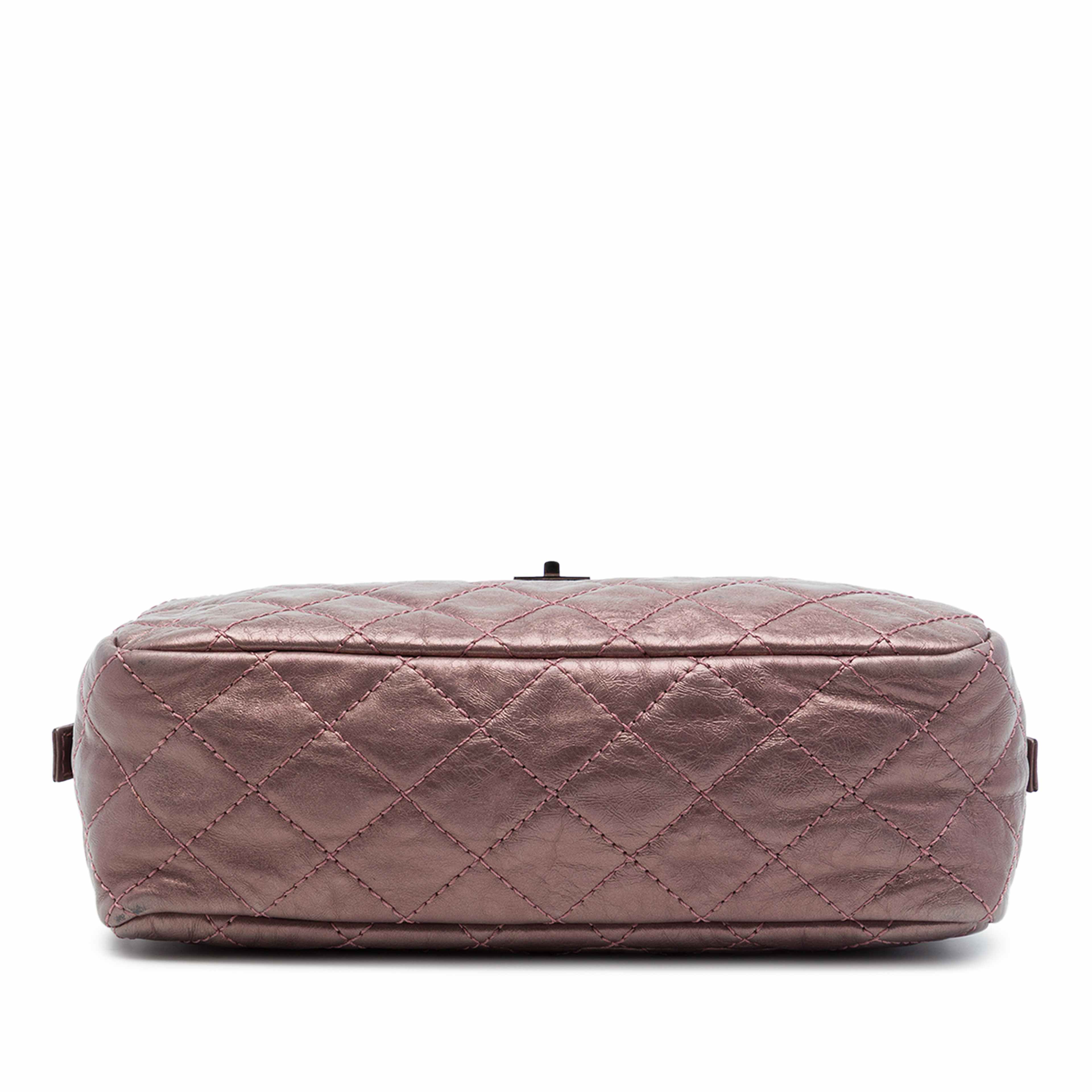 Chanel Medium Quilted Metallic Aged Calfskin Reissue 2.55 Camera Bag ...