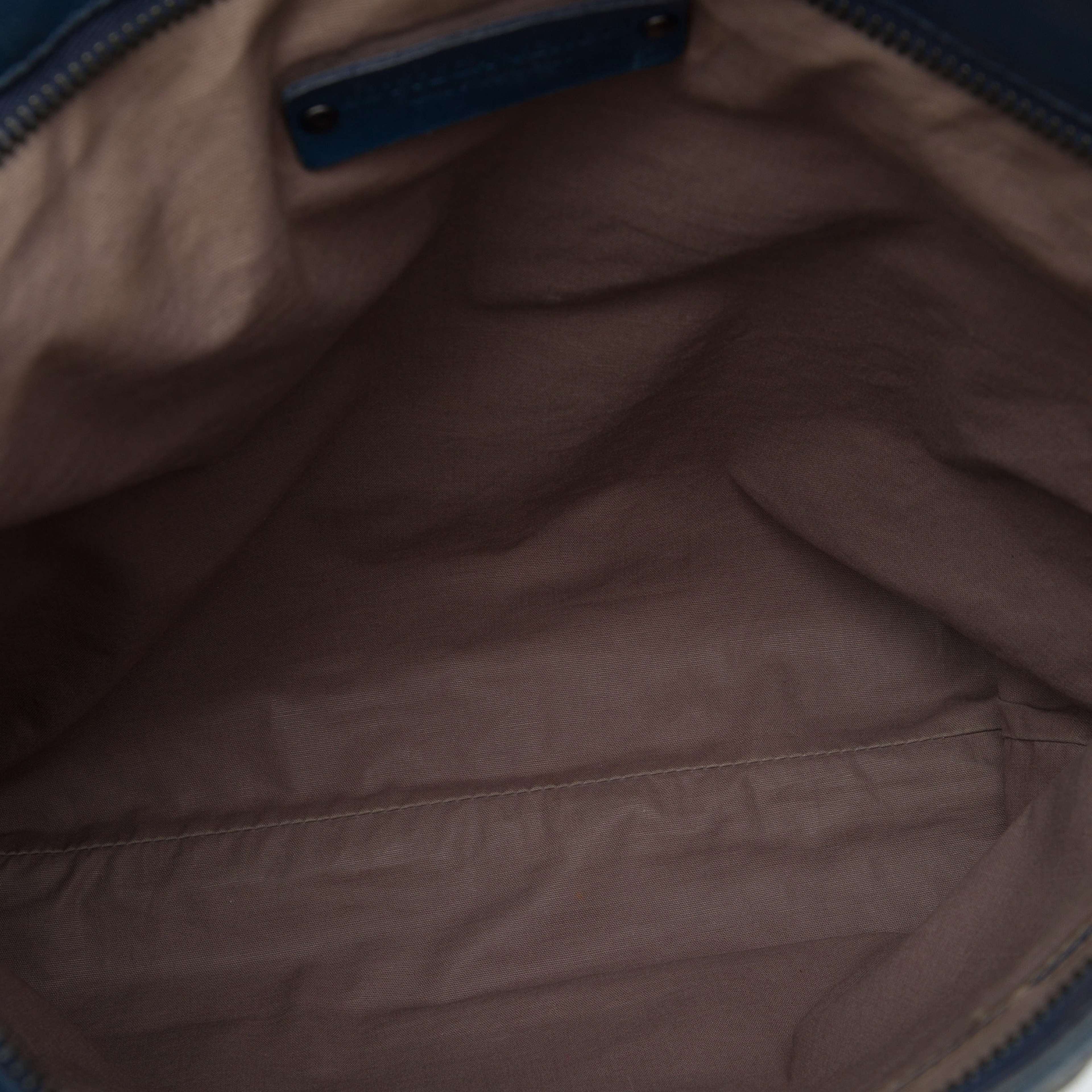 Bottega Veneta Nappa Intrecciato Vn Crossbody, från Luxclusif, i färgen blå. Klicka för att öppna bilden i stort format