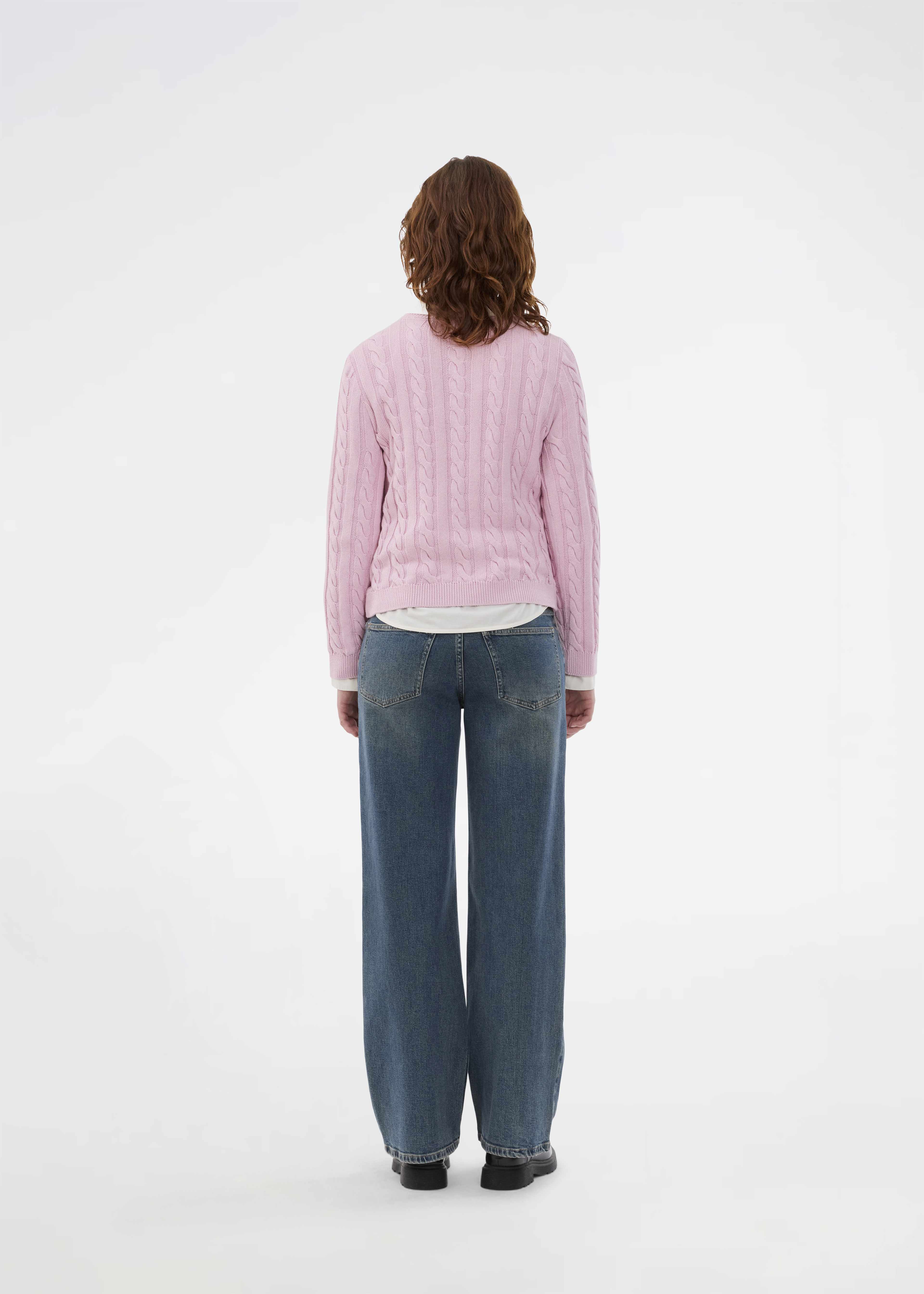 Sabremd O-neck, från Modström, i färgen fragrant lilac. Klicka för att öppna bilden i stort format