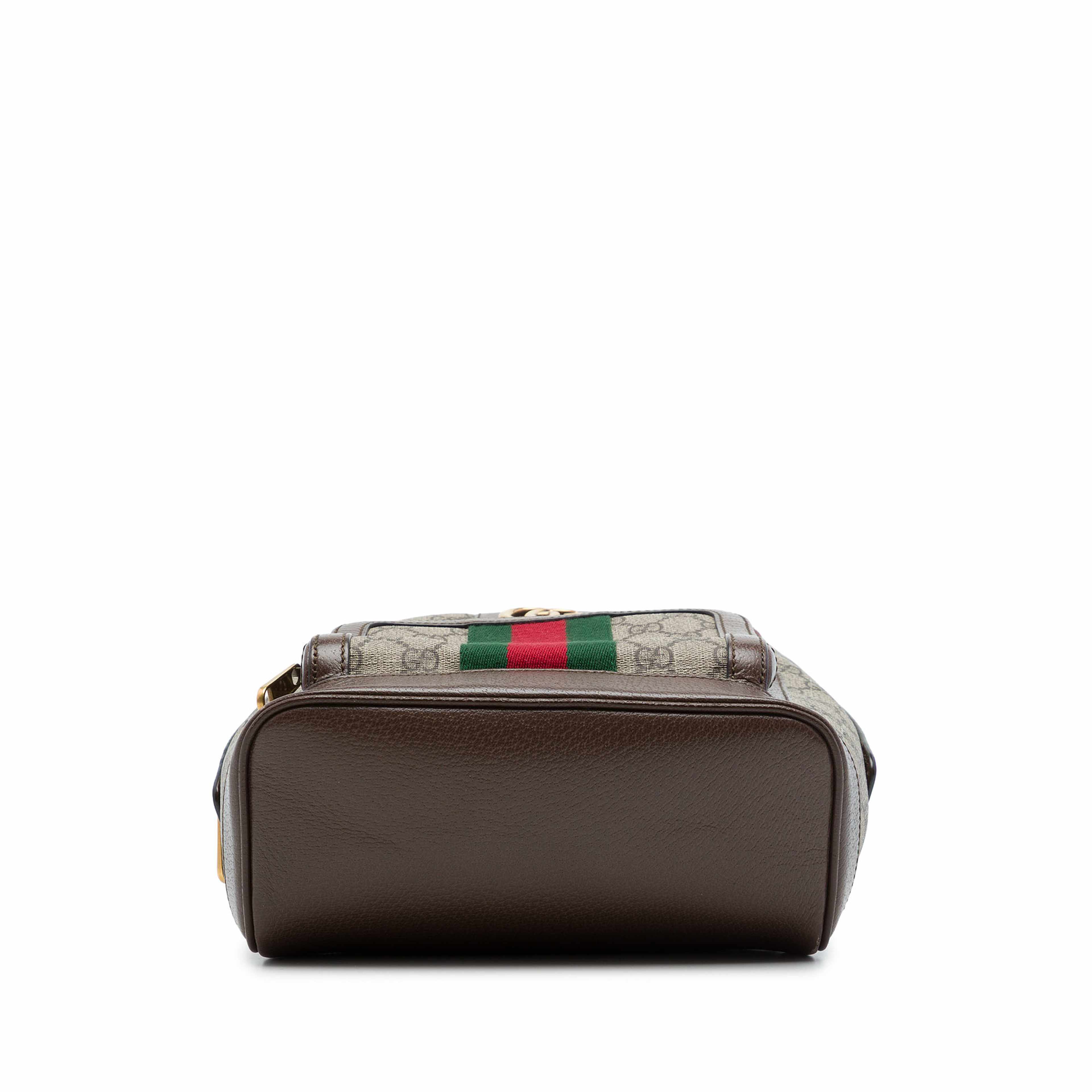 Gucci Small Gg Supreme Web Ophidia Backpack, från Luxclusif, i färgen beige. Klicka för att öppna bilden i stort format